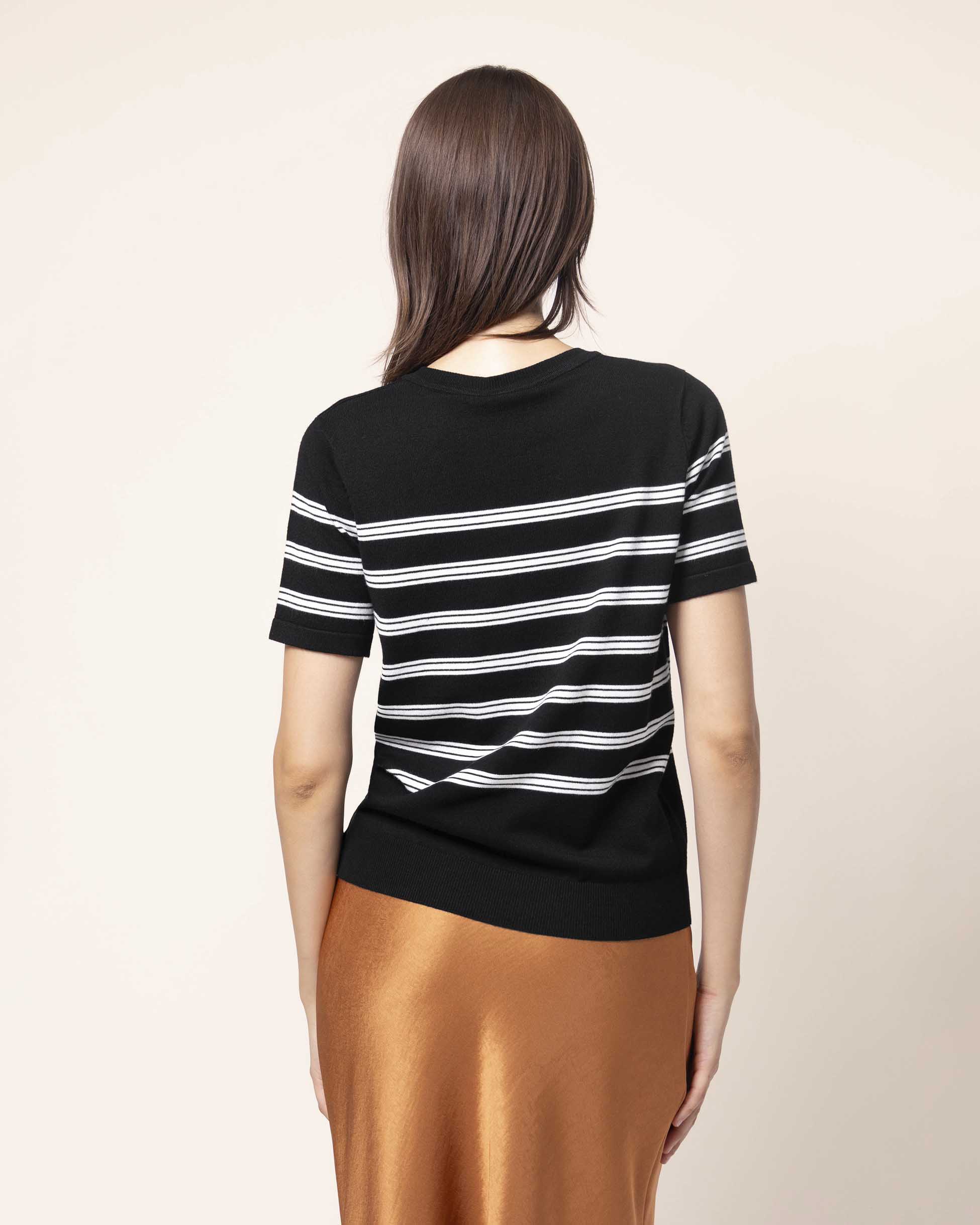 top-negro-STOP-cuello-redondo