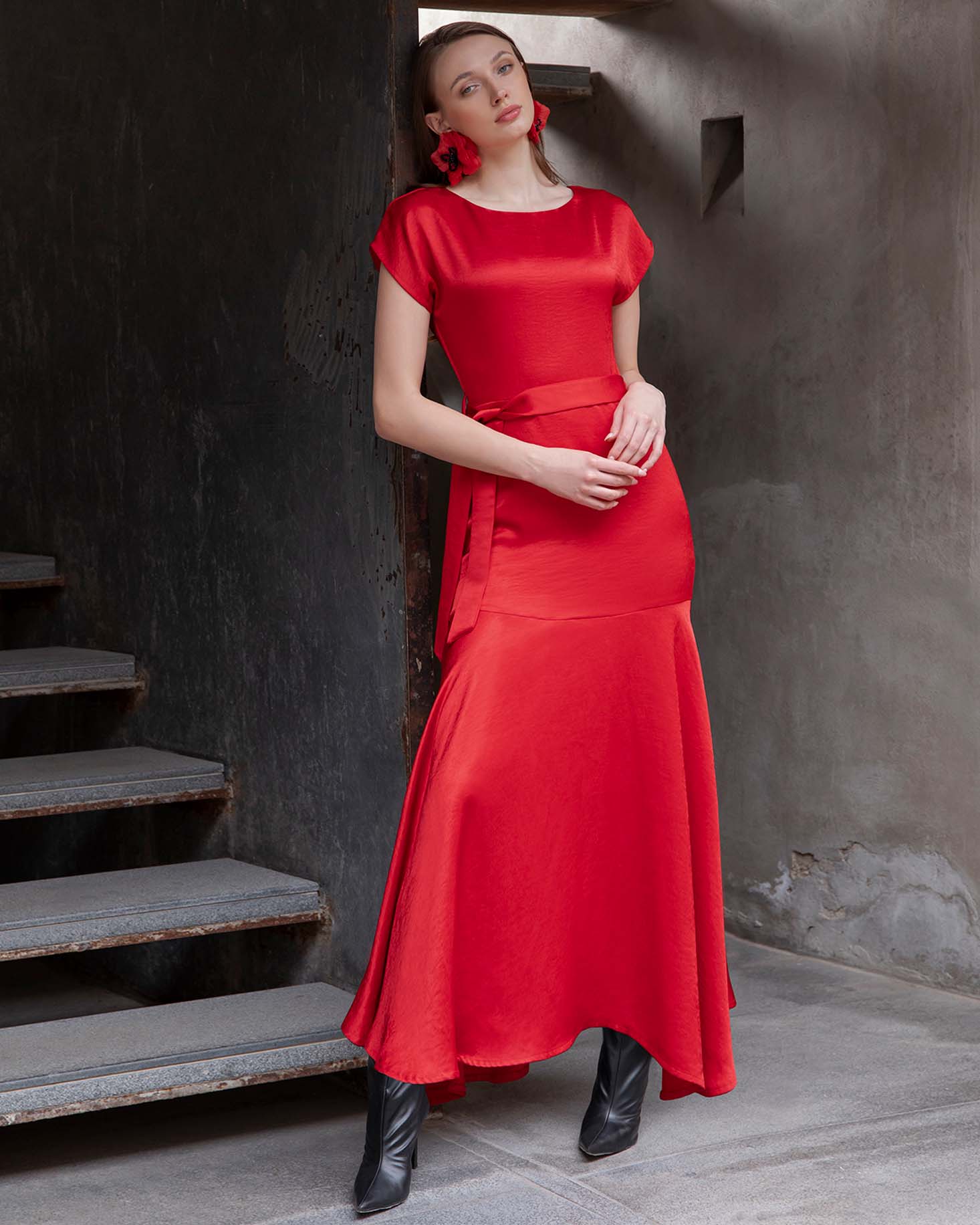 vestido-cierre-espalda-color-rojo