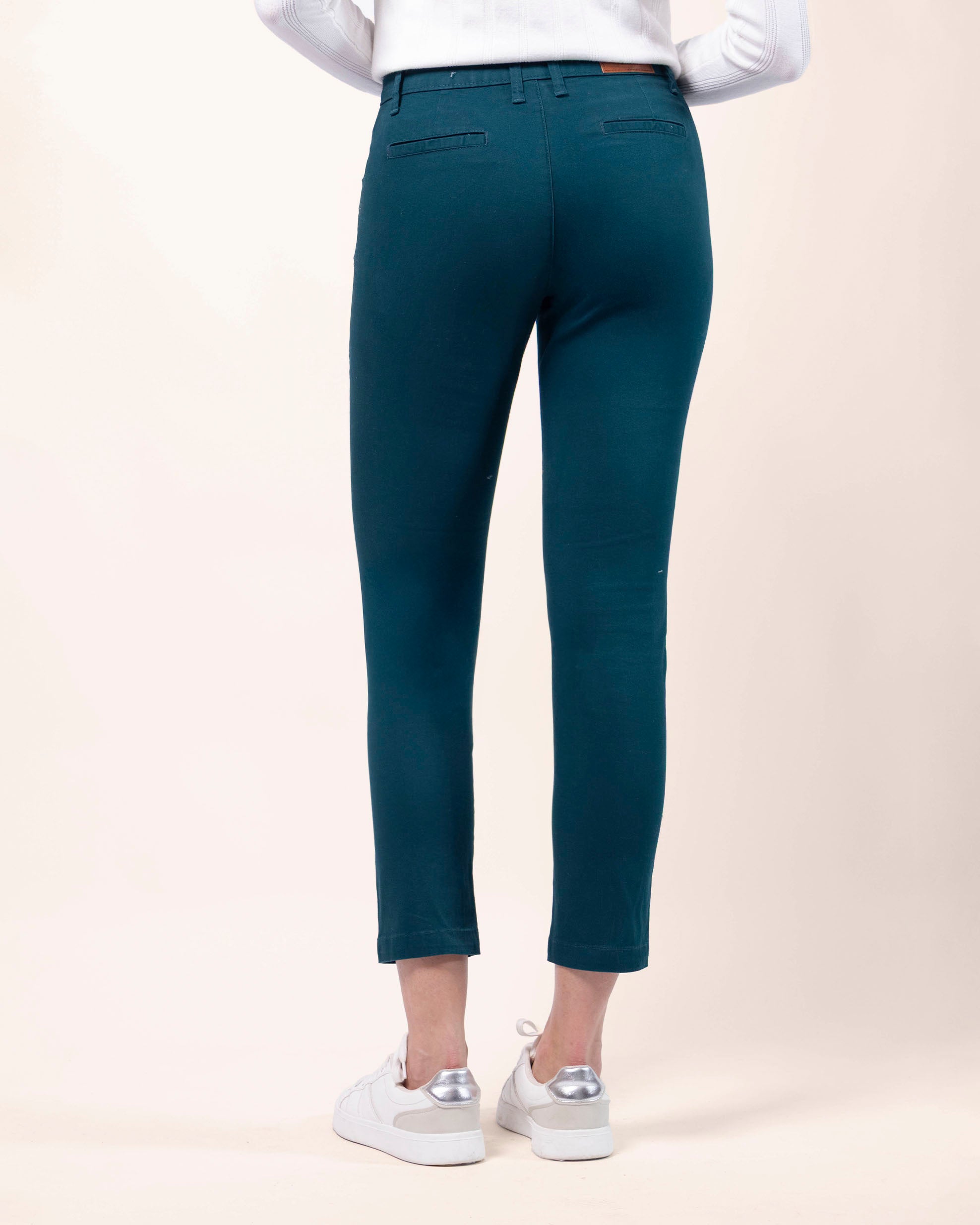 pantalon-STOP-verde-botella-chino