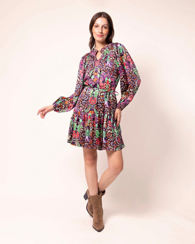 vestido-morado-corto-satinado-con-smock