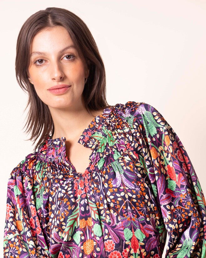 vestido-morado-manga-larga-estampado-suave