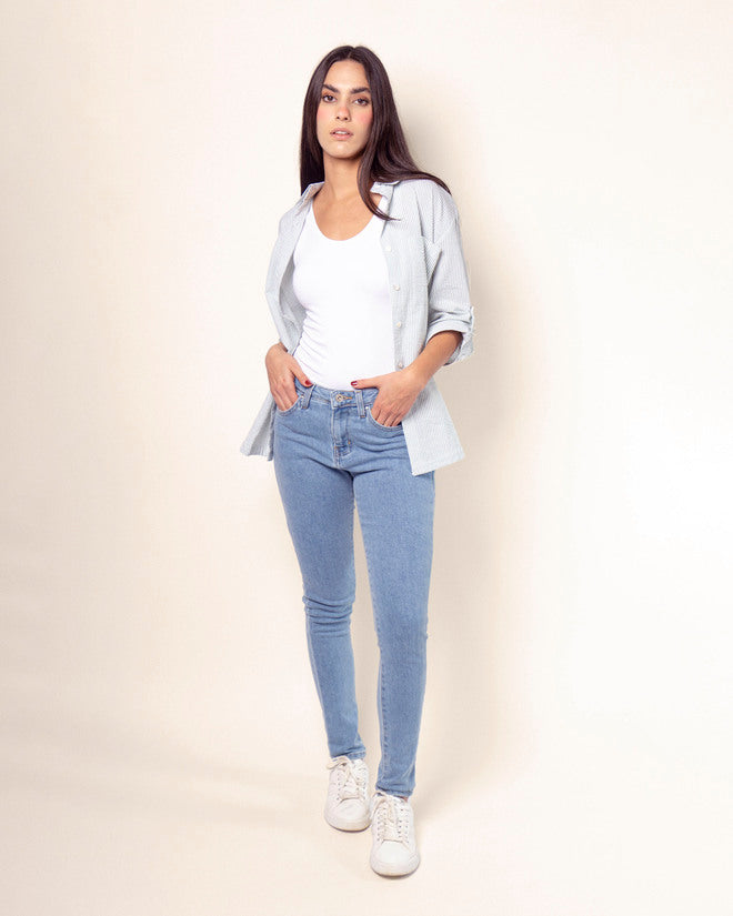 top-blanco-tirante-ancho-detalle-1