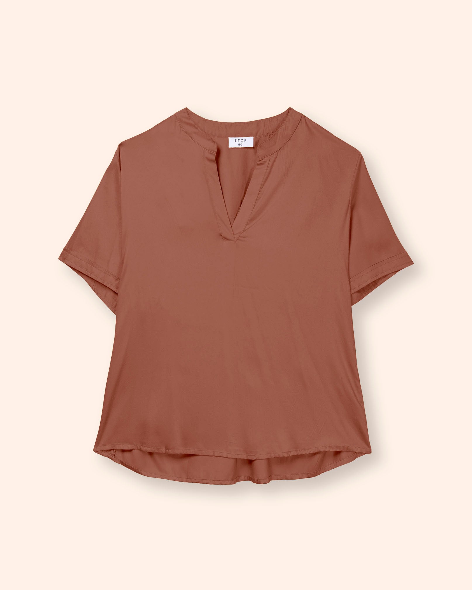 blusa-cafe-manga-corta-satinada