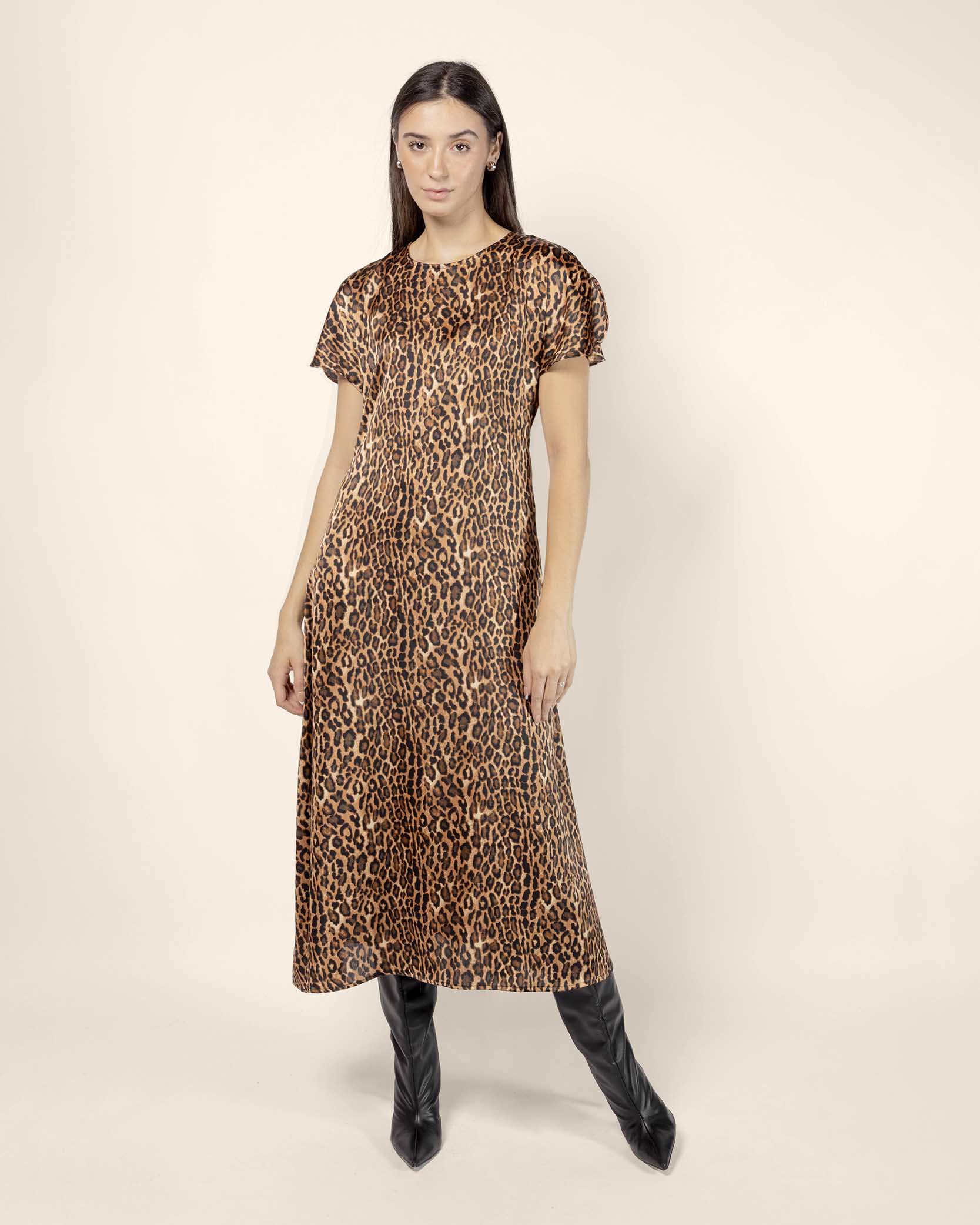 Vestido midi estampado satinado