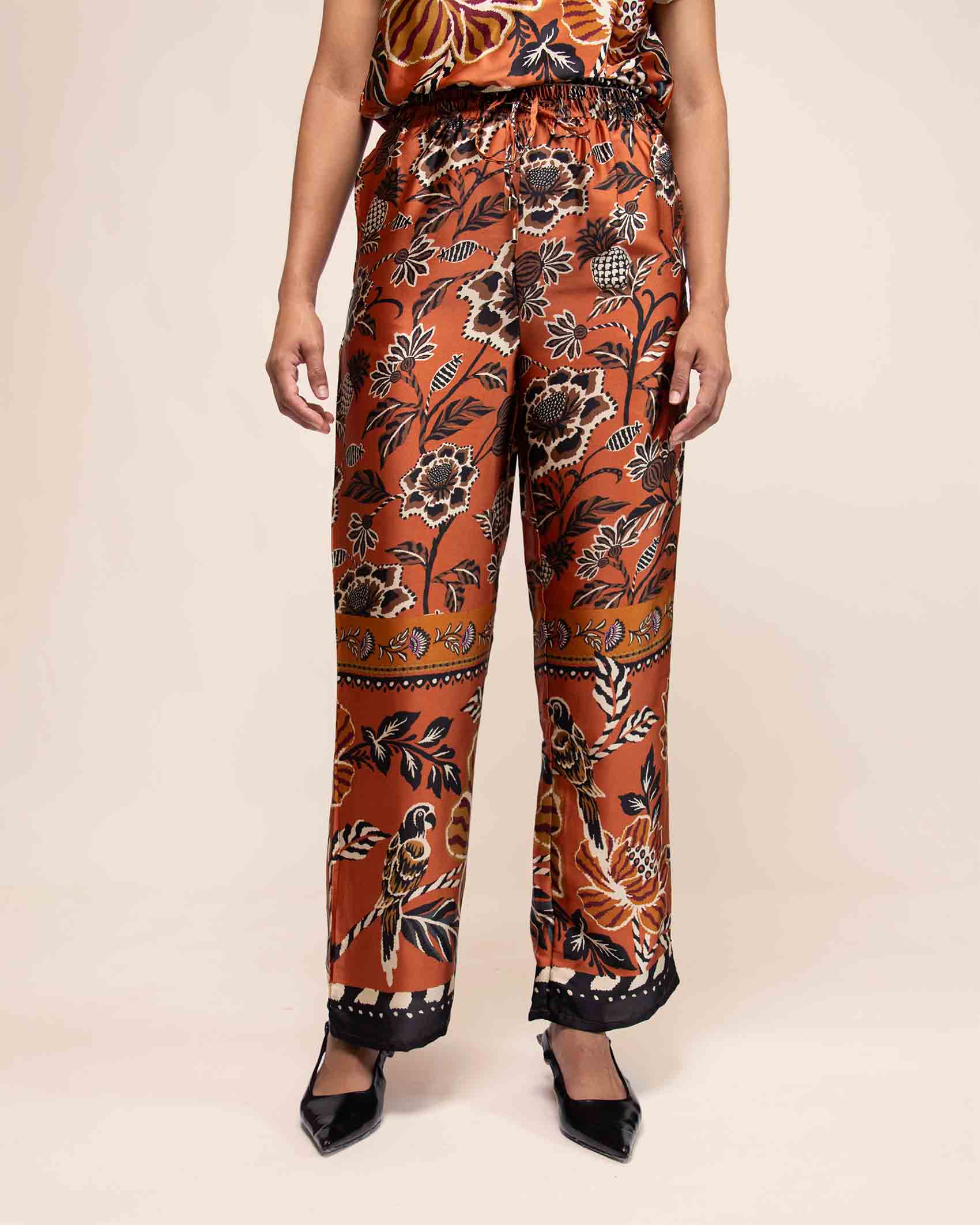 pantalon-estampado-satinado-chedron-poliester