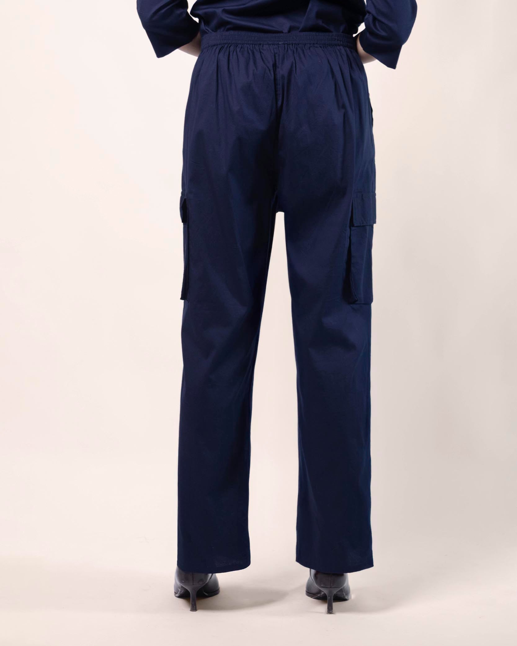 pantalon-glamour-funcional-color-marino