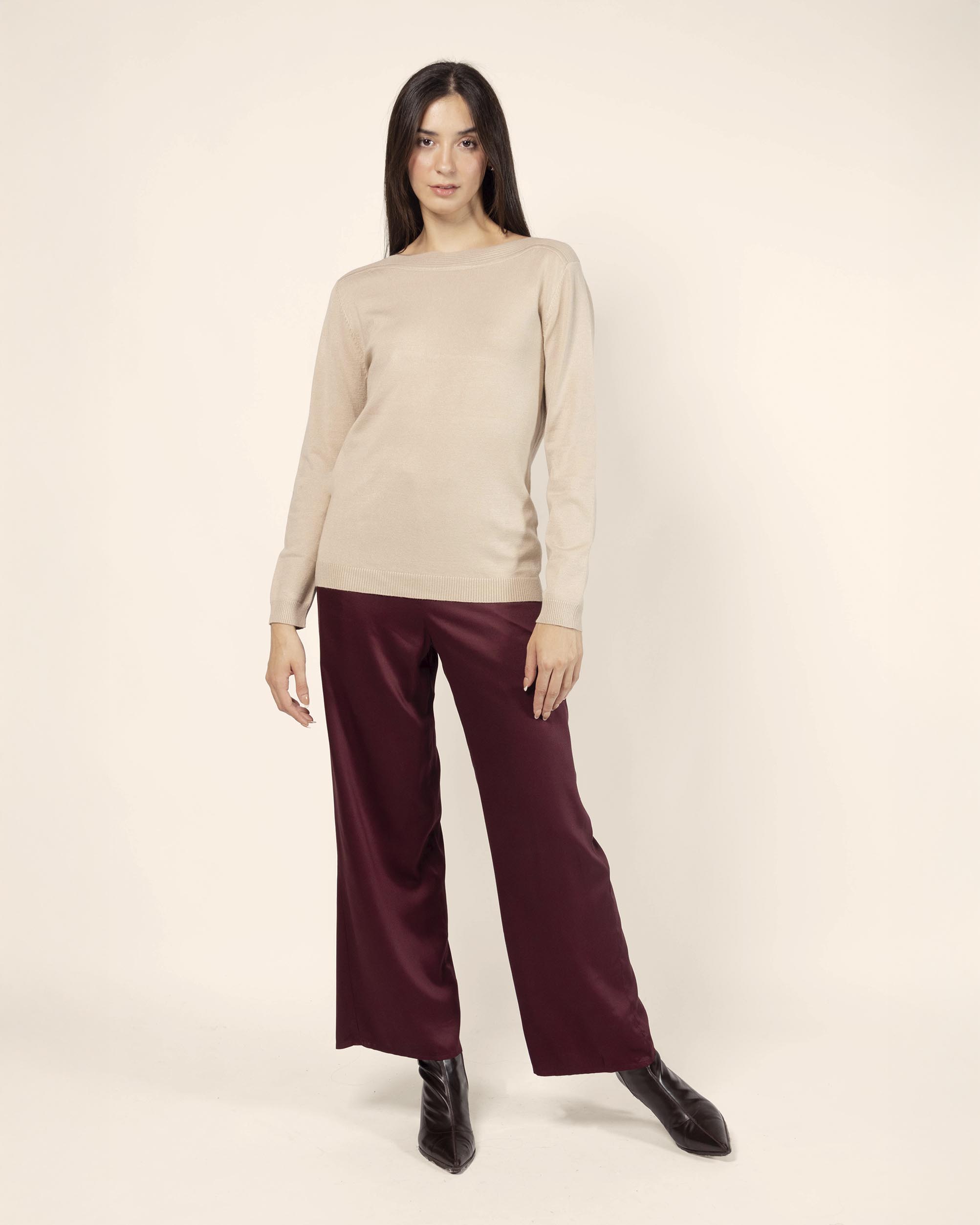 Pantalón pierna amplia satinado