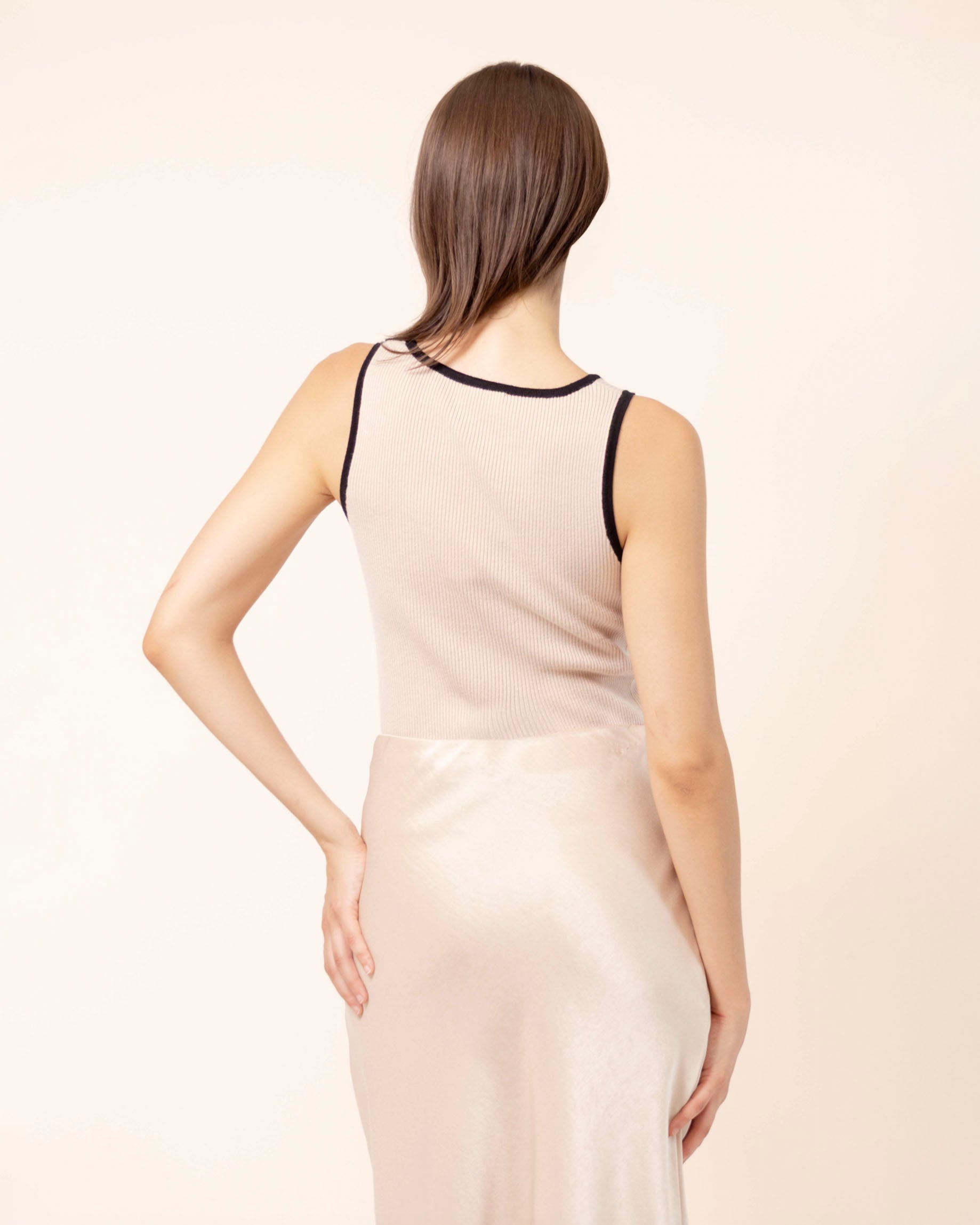 blusa-casual-de-punto-beige