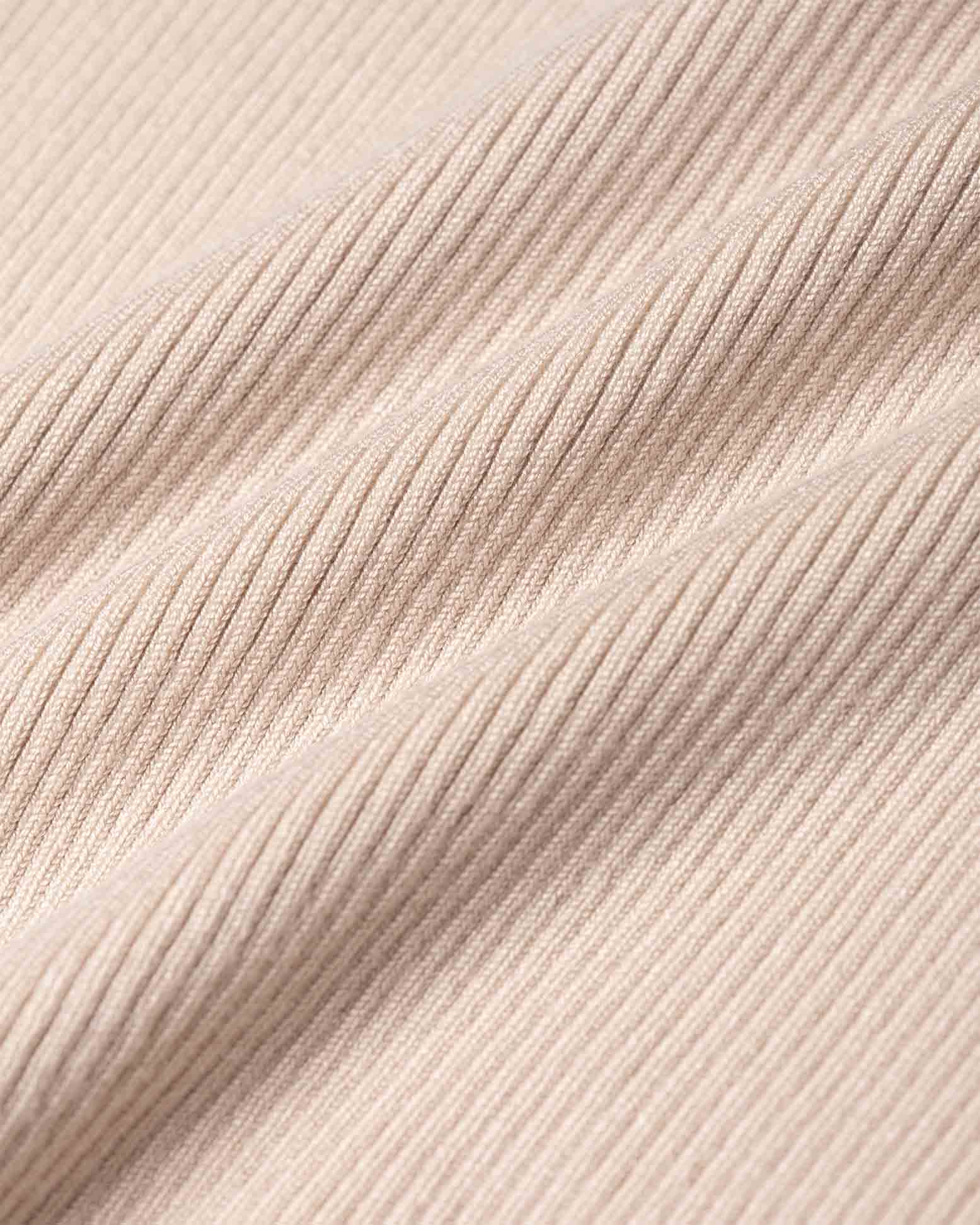 blusa-sin-mangas-confort-tejido-beige