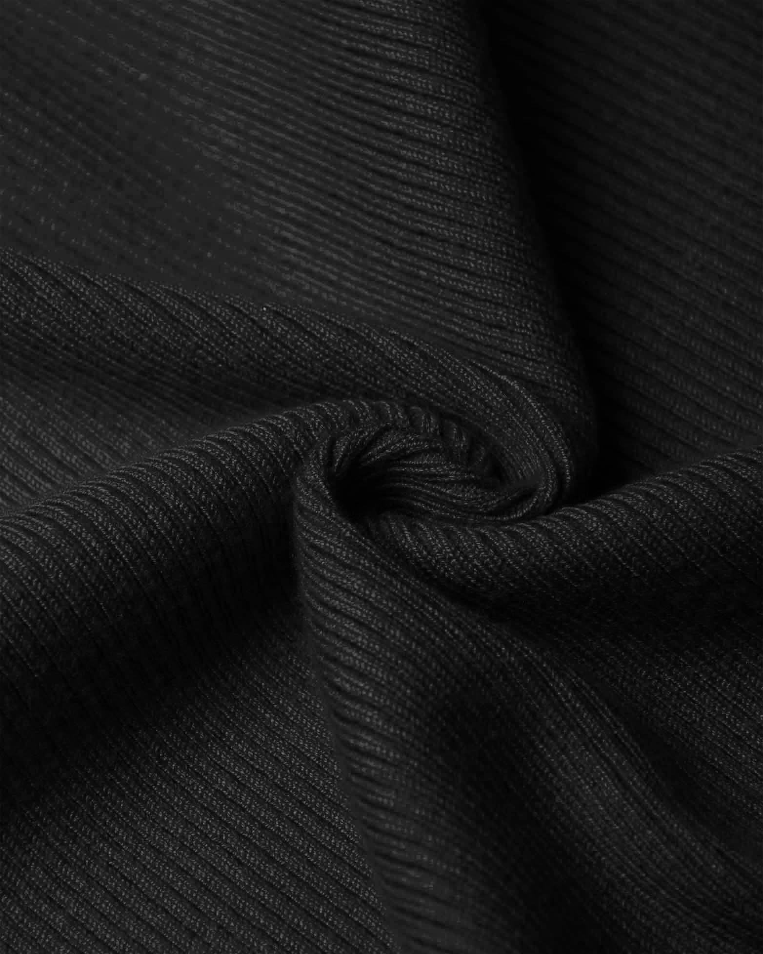 blusa-negra-punto-STOP-acanalada