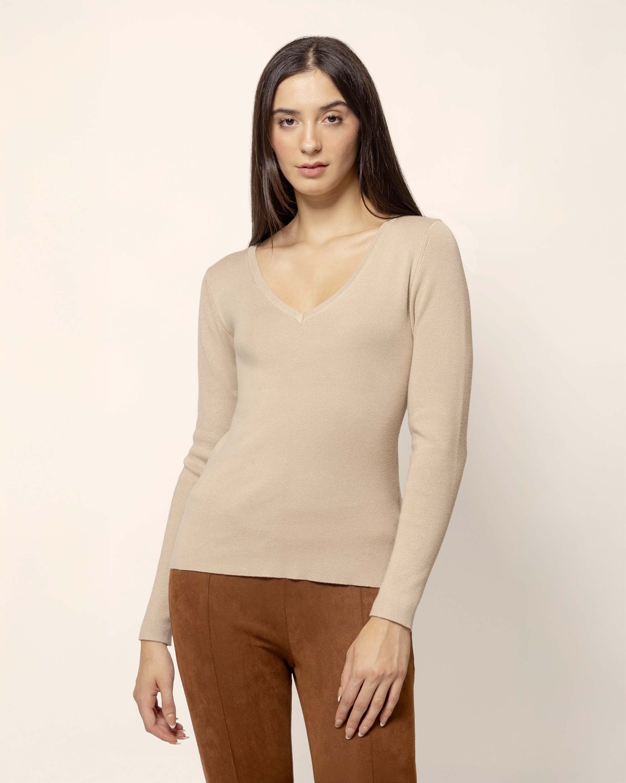Blusa punto cuello V