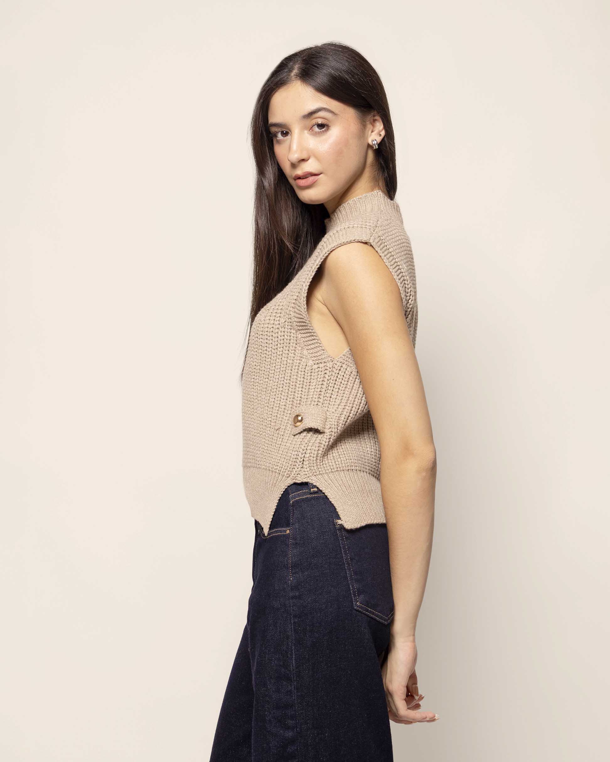 Chaleco punto aberturas