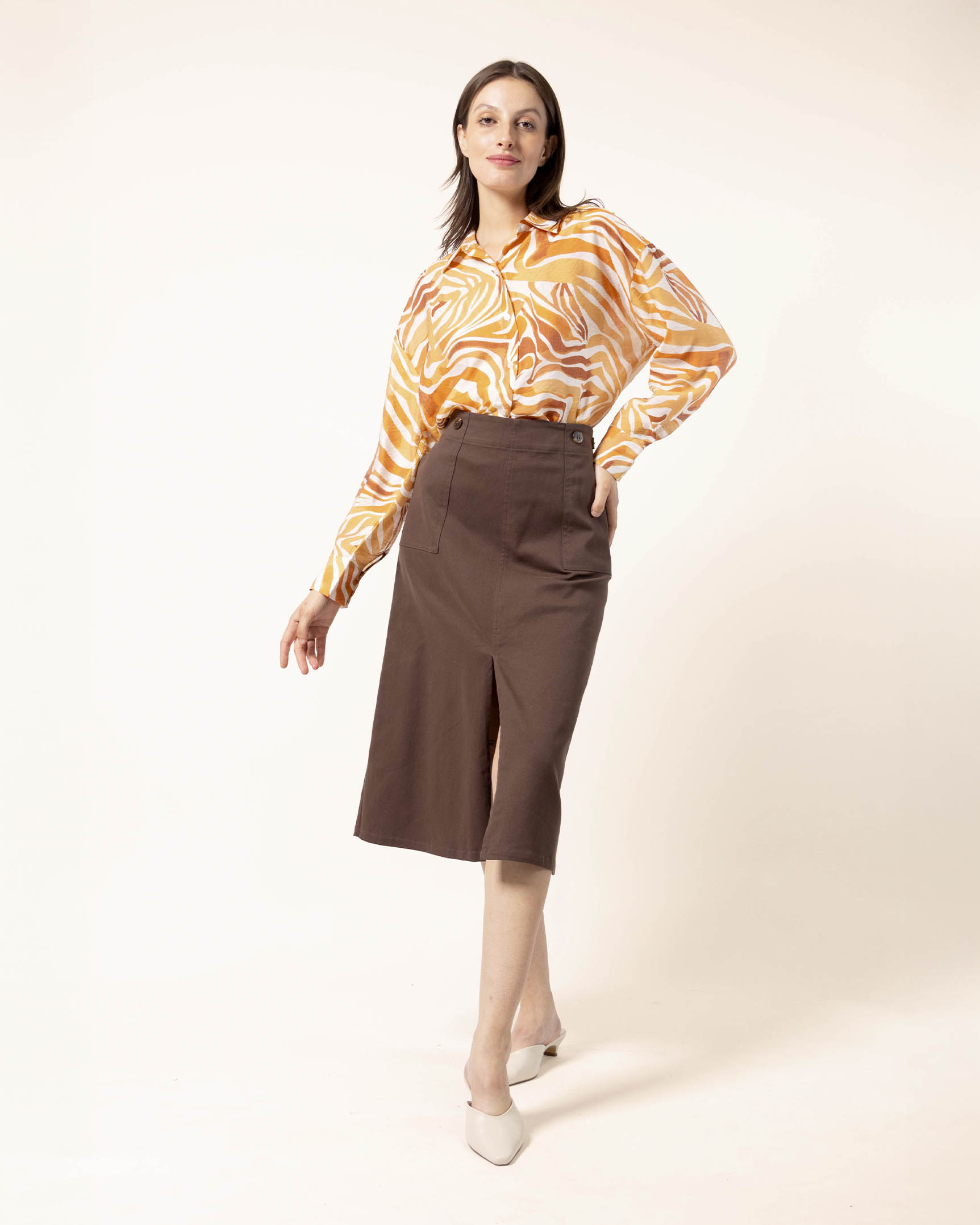 blusa-camisera-naranja-stop-botones-textura-ligera