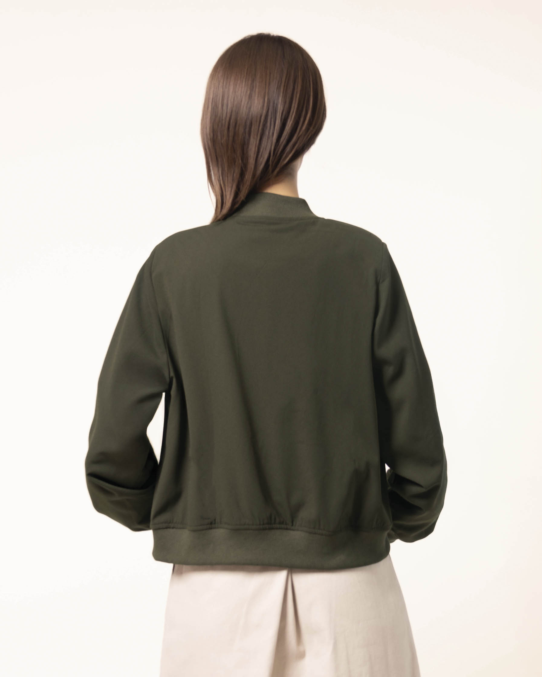 chamarra-comoda-con-botones-militar-STOP