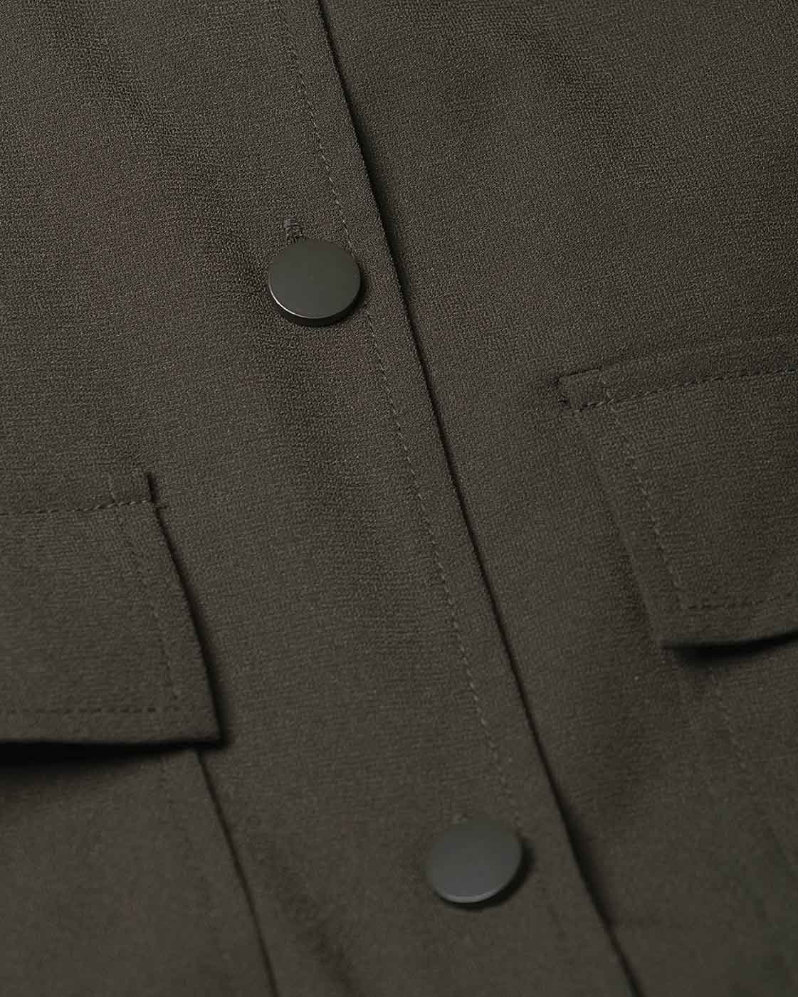 chamarra-urbana-con-bolsas-militar