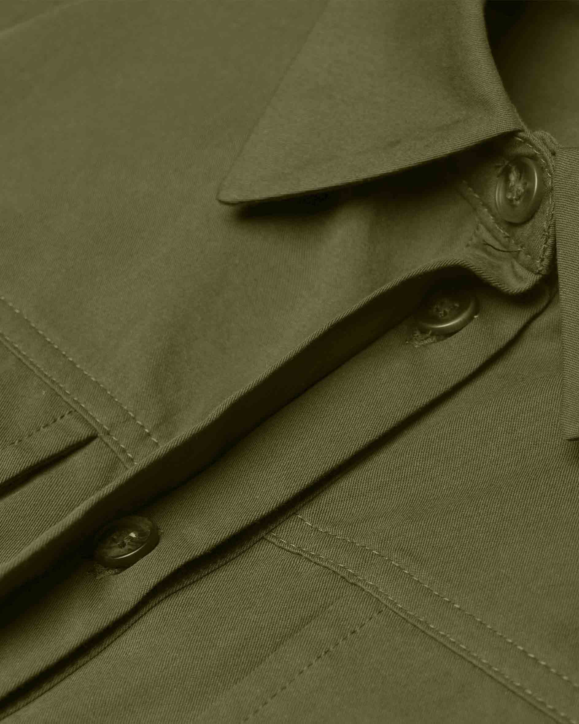 camisa-con-bolsas-conjunto-militar