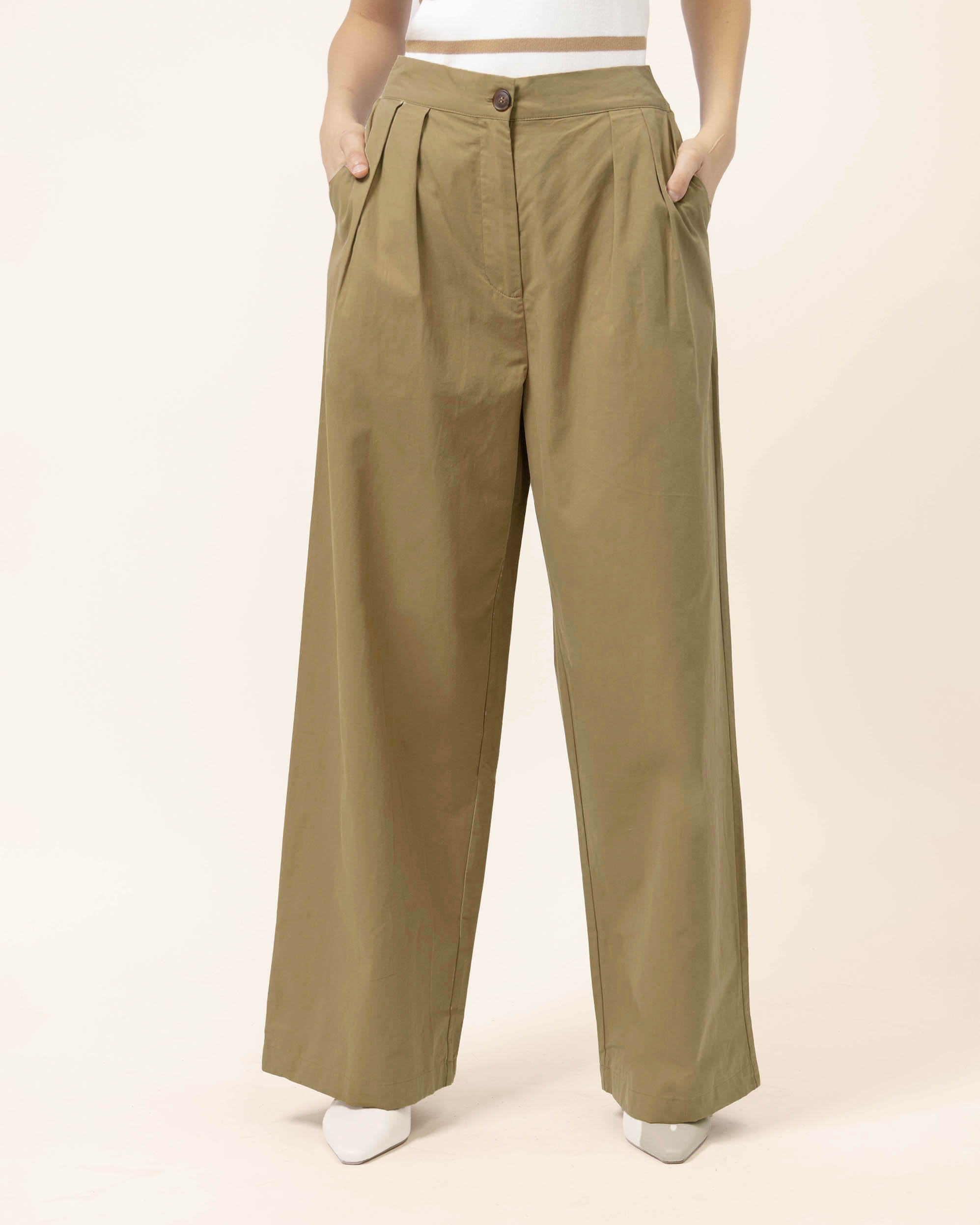 pantalon-algodón-corte-amplio-khaki