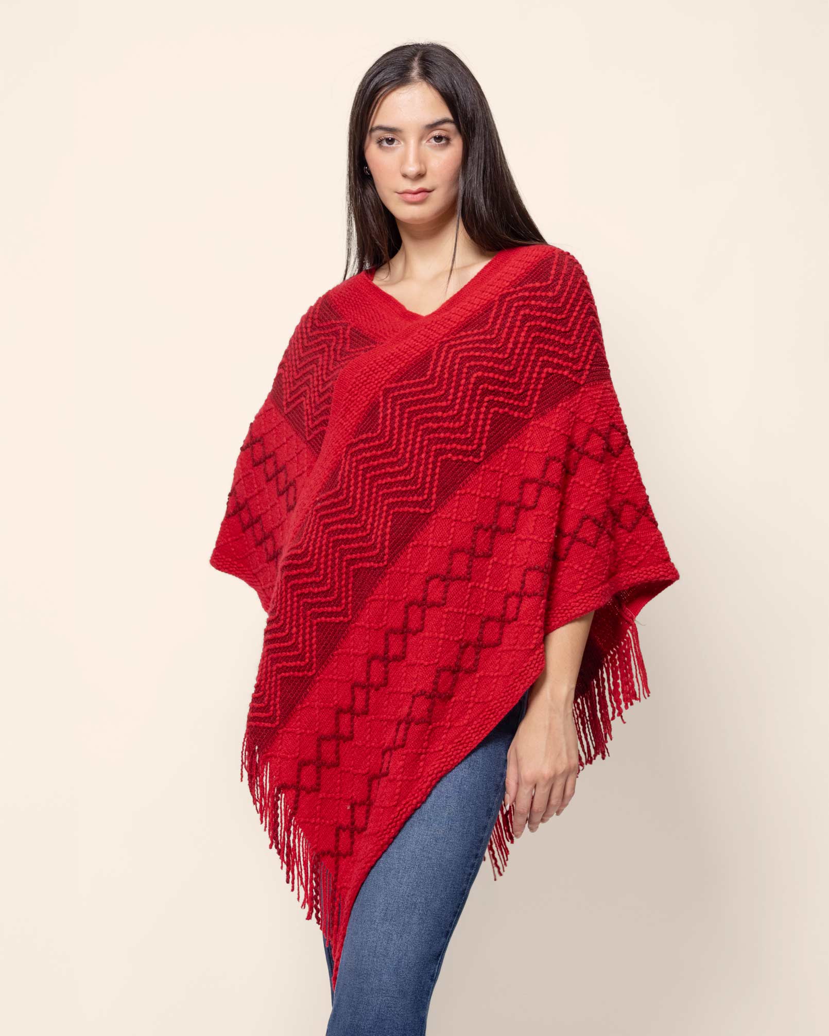 Poncho tejido rombos