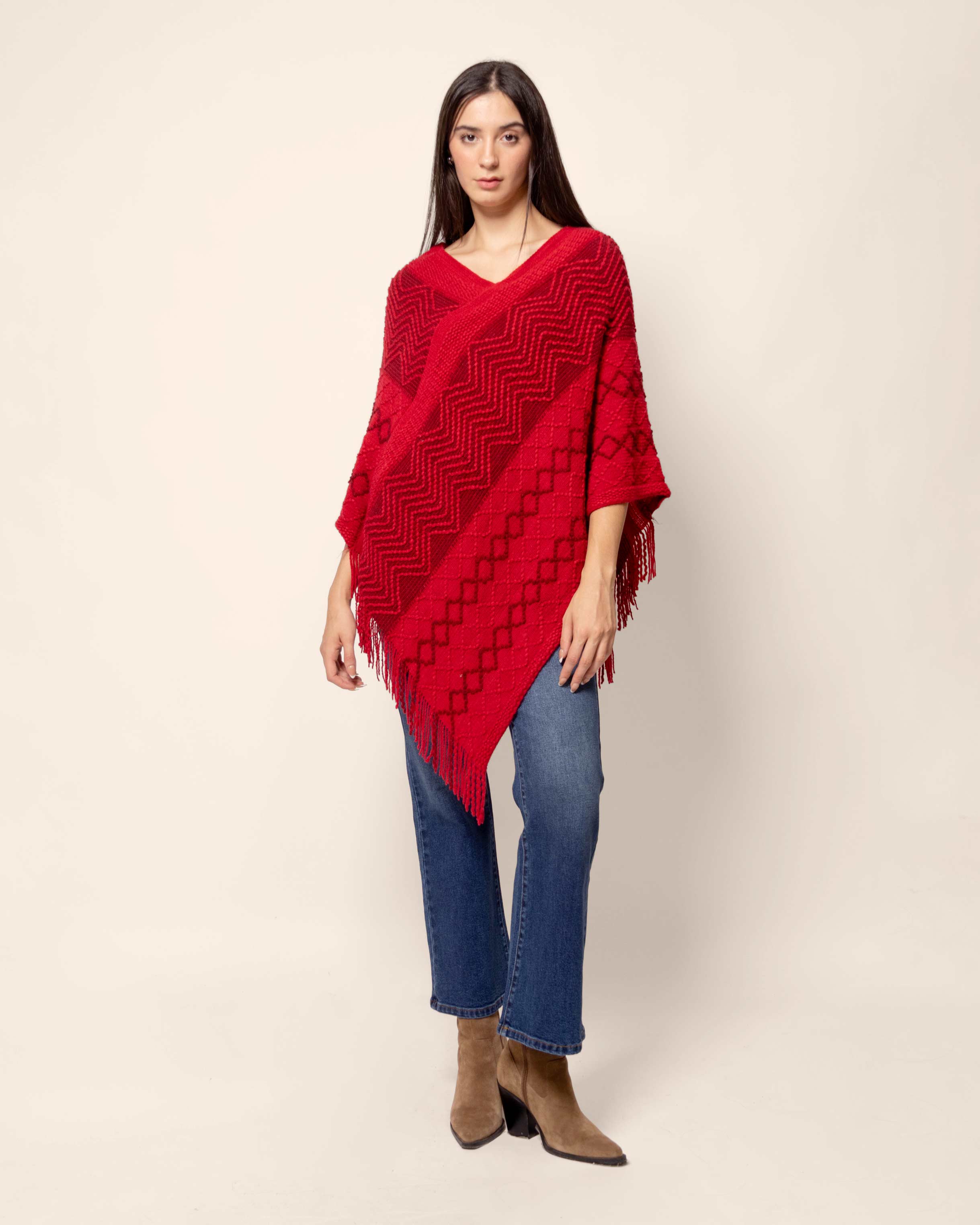 Poncho tejido rombos