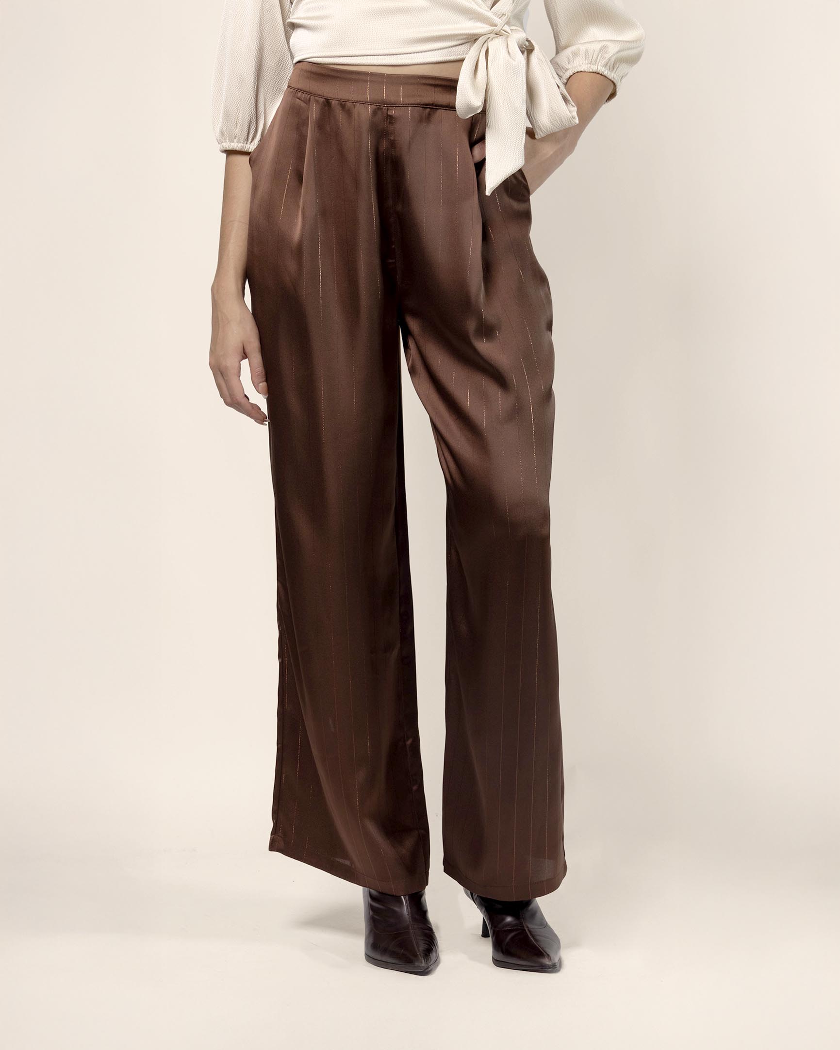 Pantalón satinado rayas