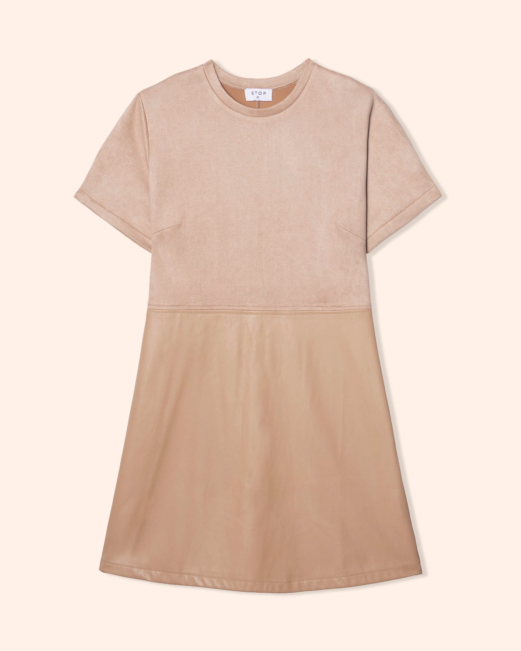 Vestido corto suede y P.U.