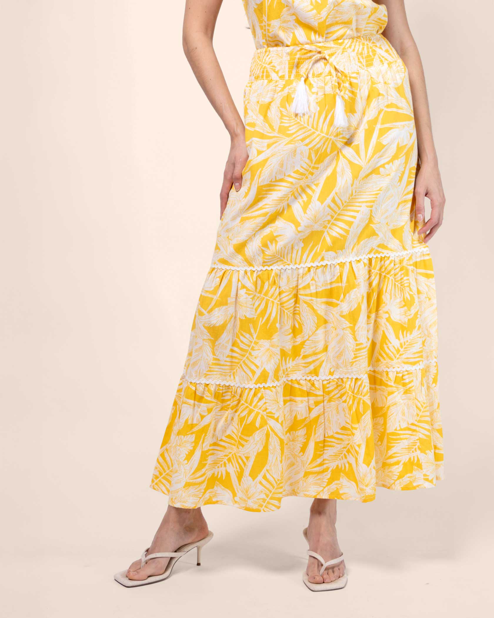 Falda larga estampada efecto lino