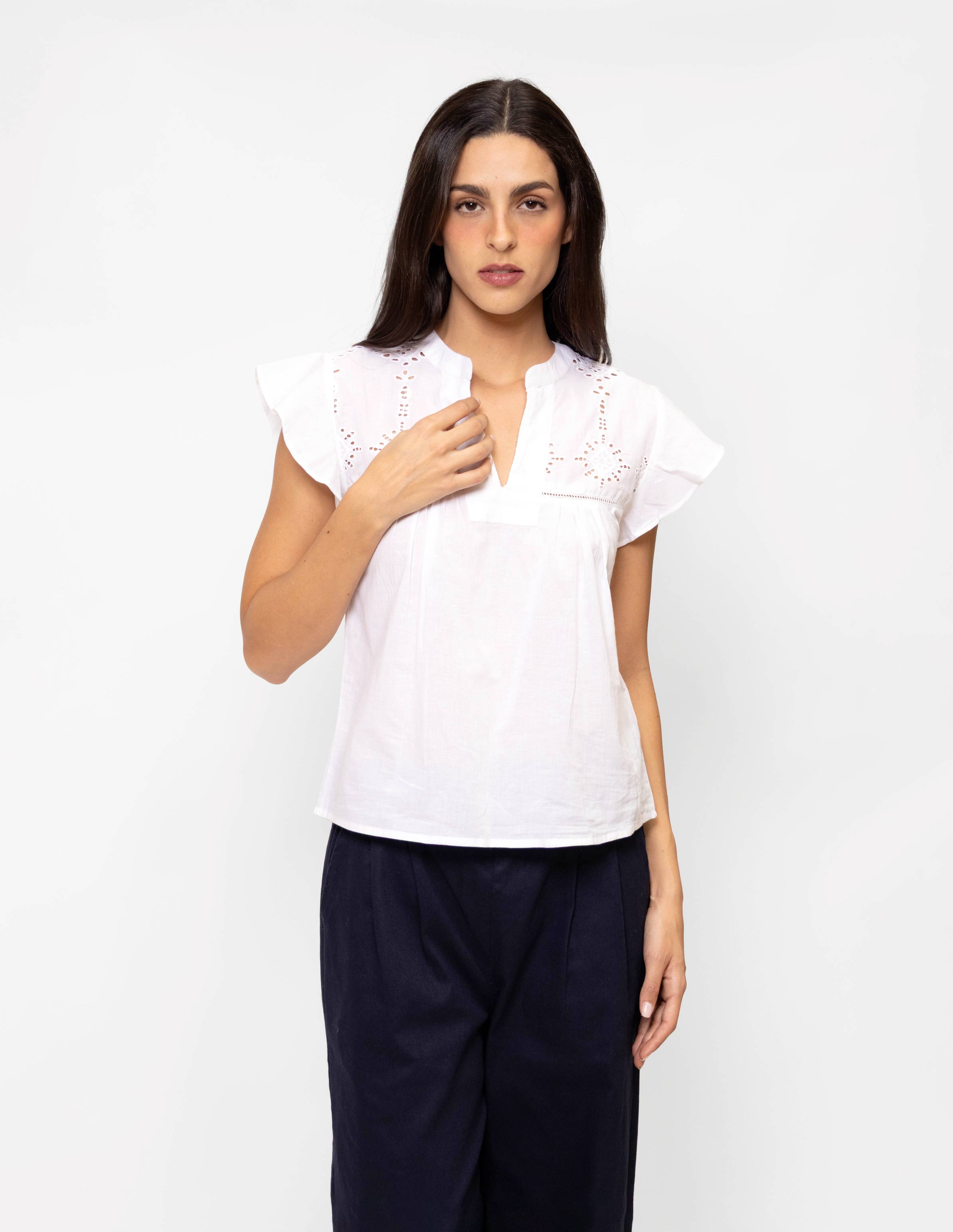 Blusa manga olán de algodón con bordado