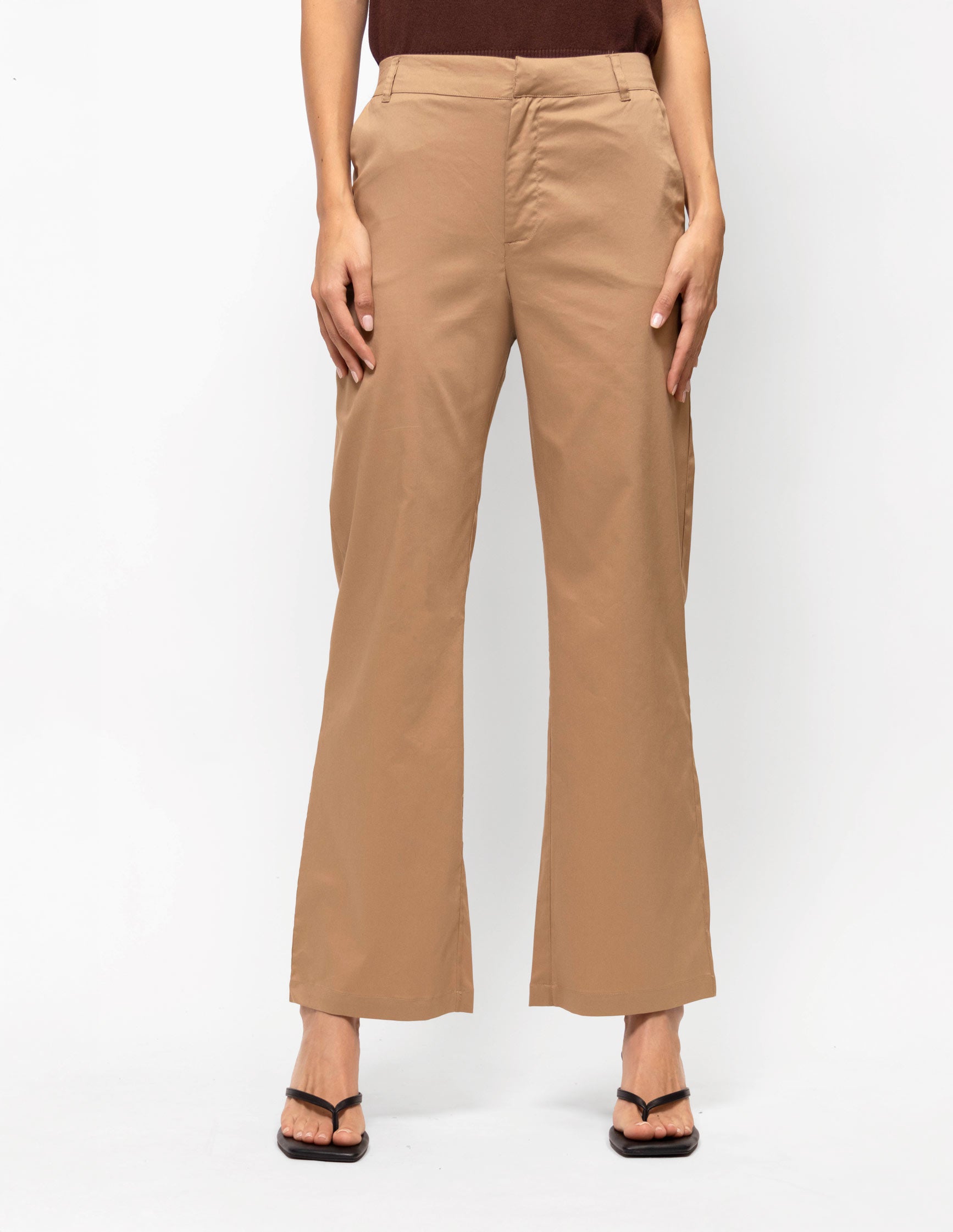 Pantalón con pretina elástica y stretch