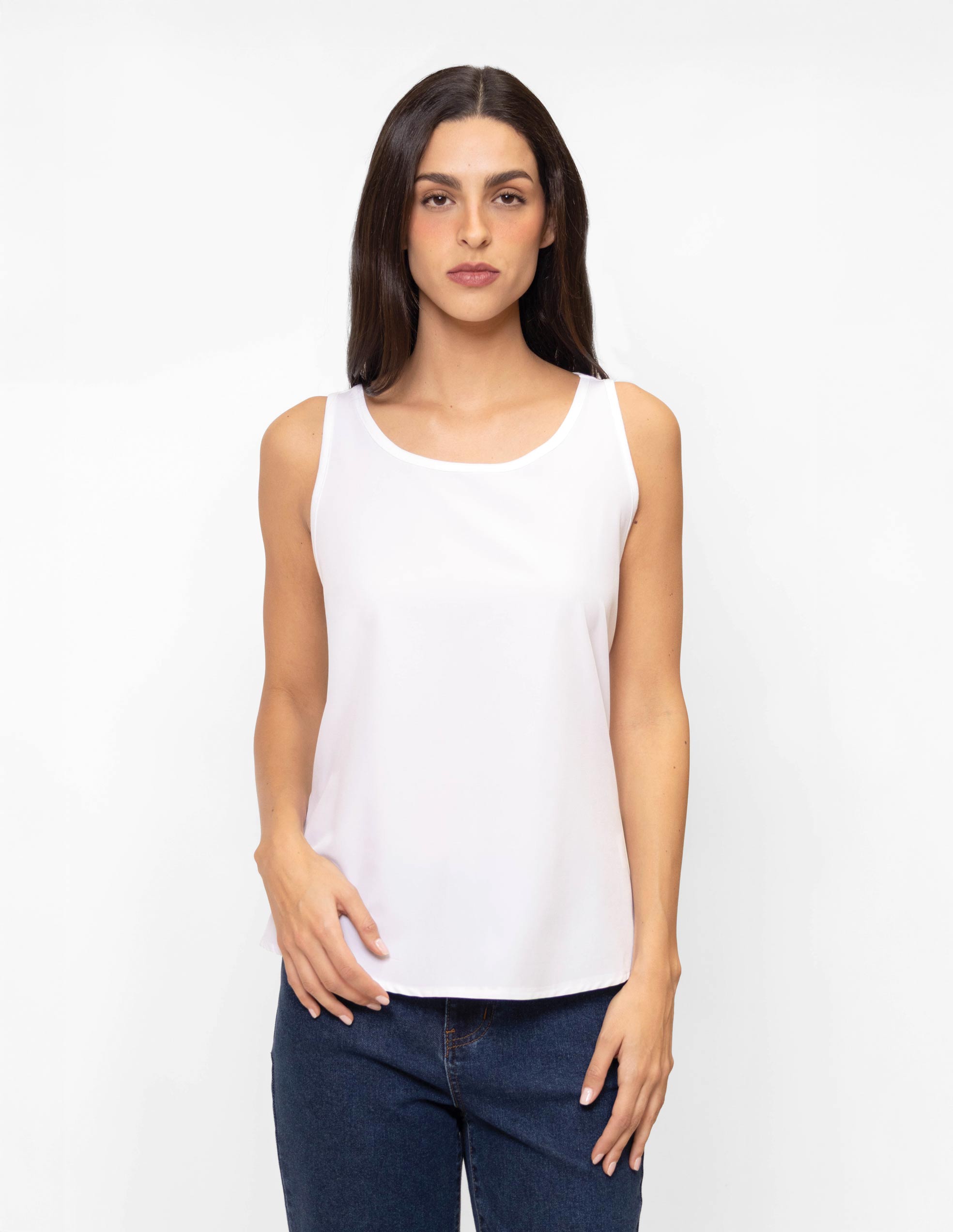 Playera sin mangas con combinación de telas