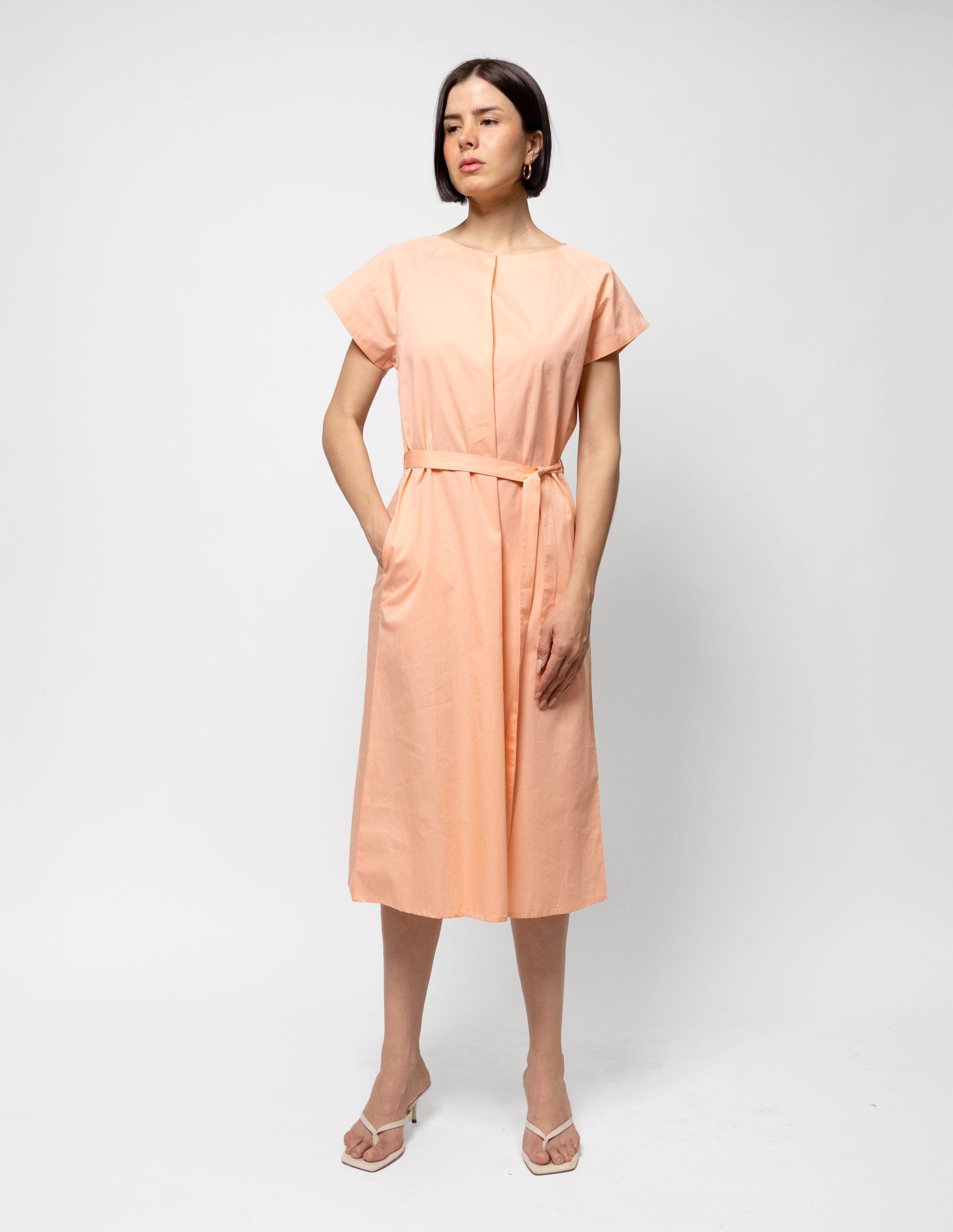 Vestido midi manga ranglan