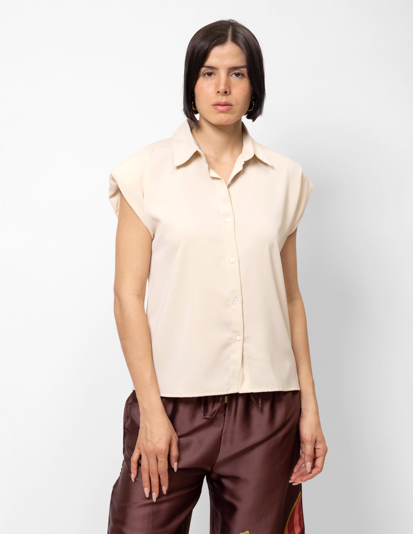 Camisa manga corta con hombreras
