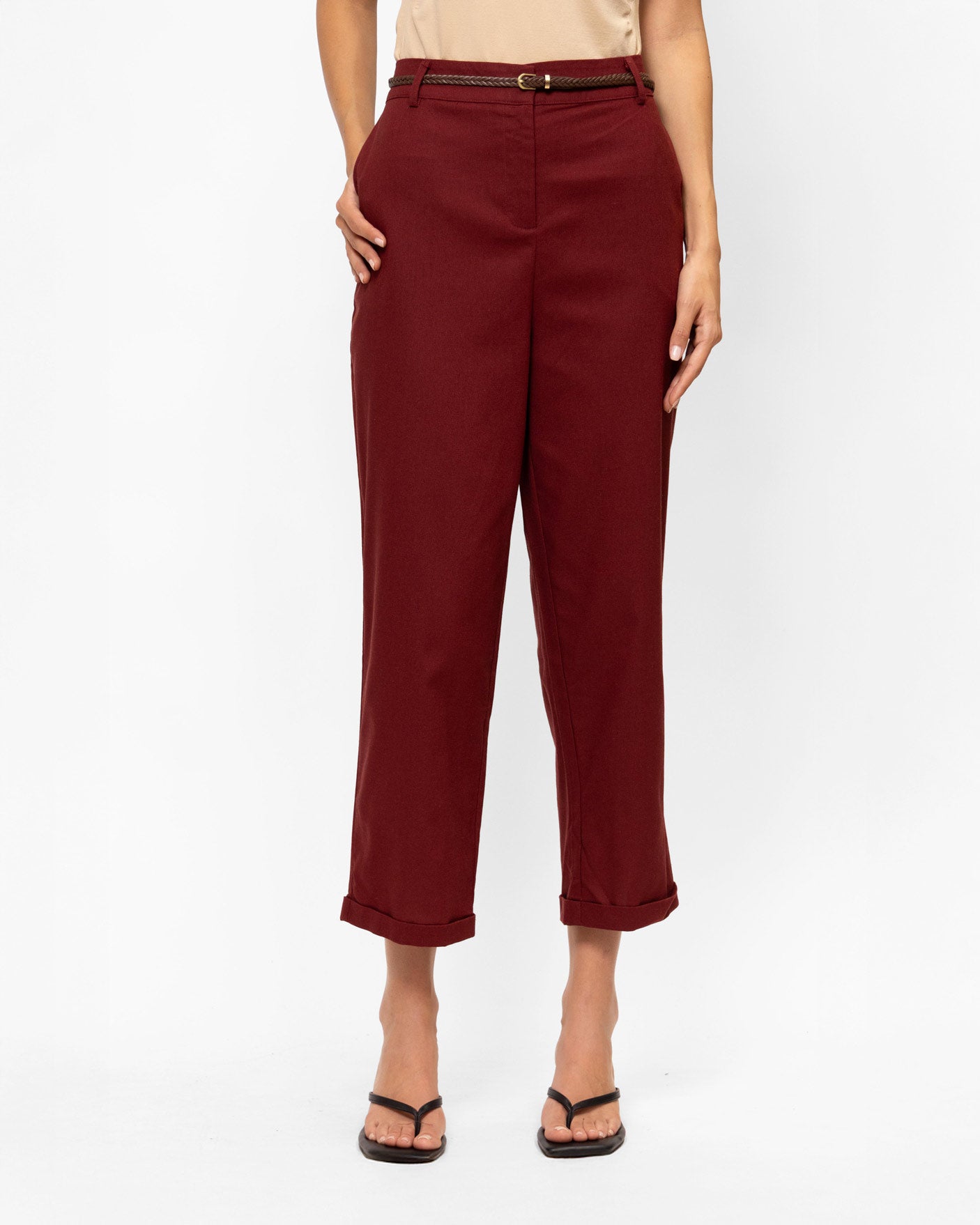 Pantalón con valenciana y cinturón