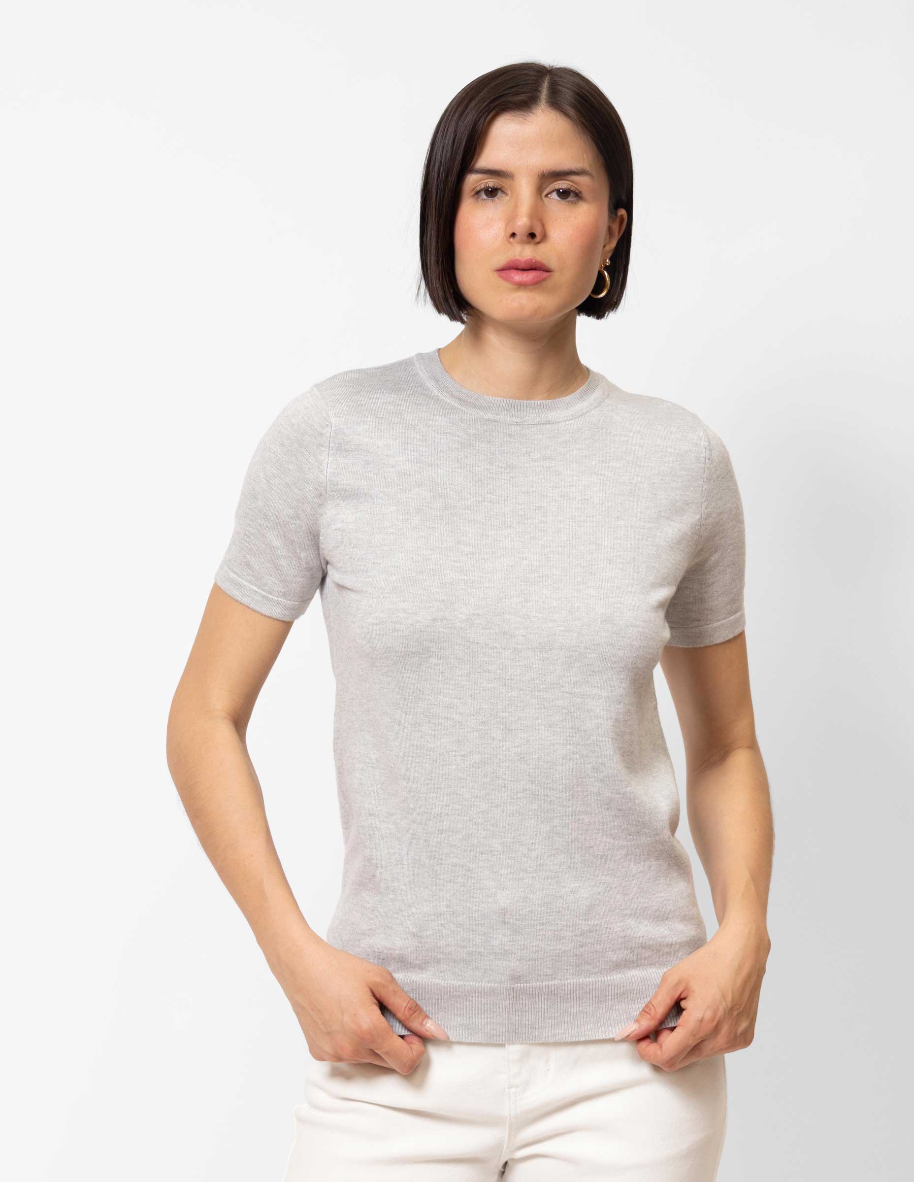 Blusa tejida básica manga corta