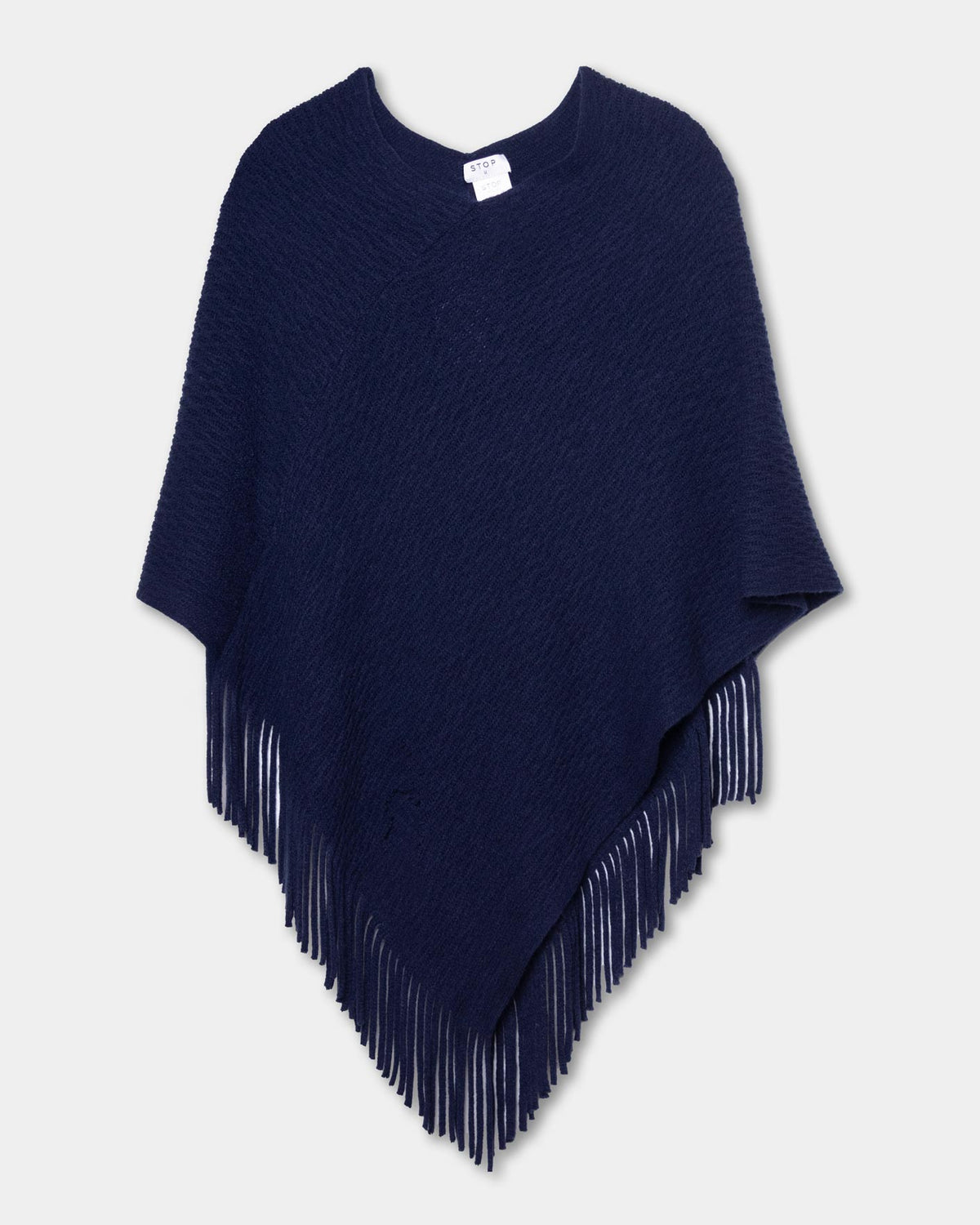 Poncho tejido con barbas