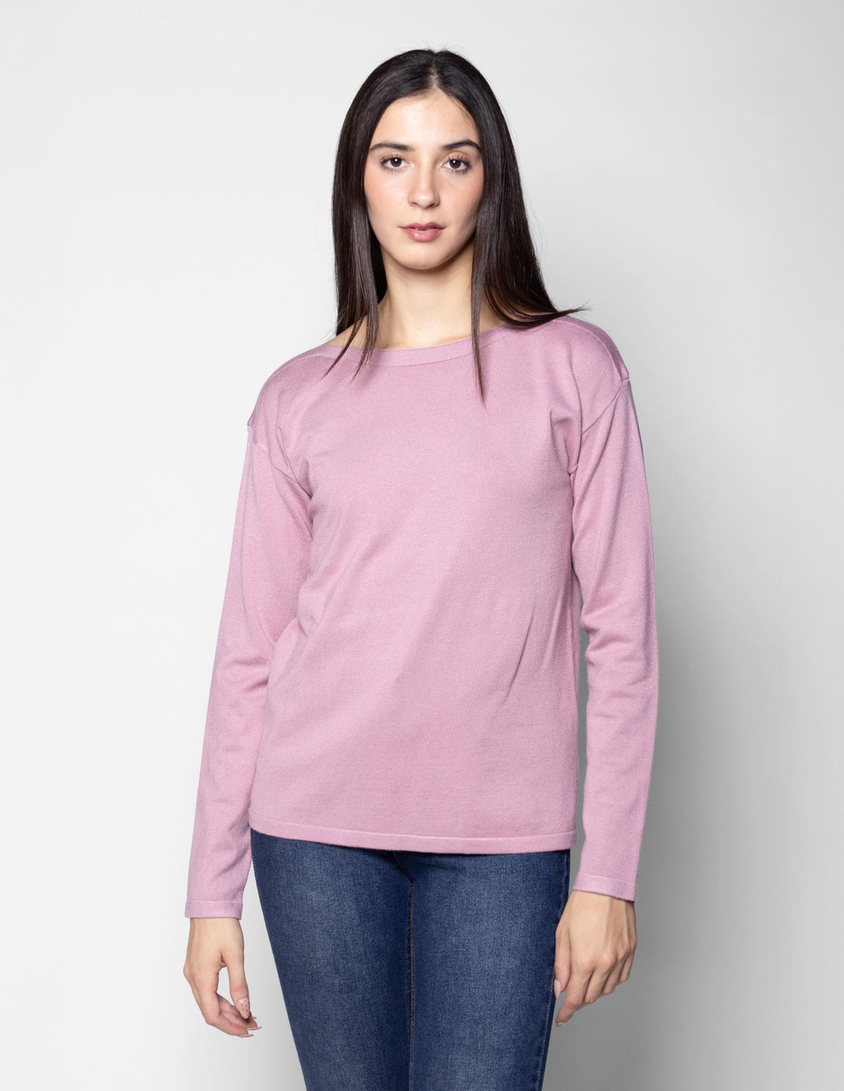 Blusa básica tejida manga larga cuello ojal