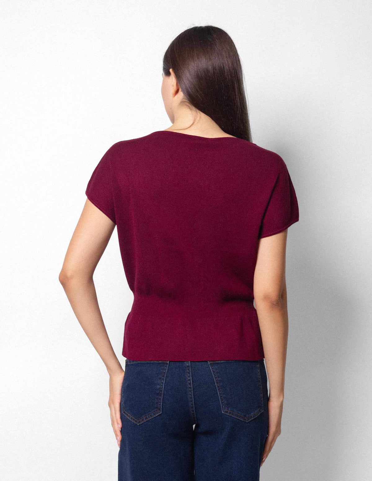 Blusa cuello amplio cintura ajustada