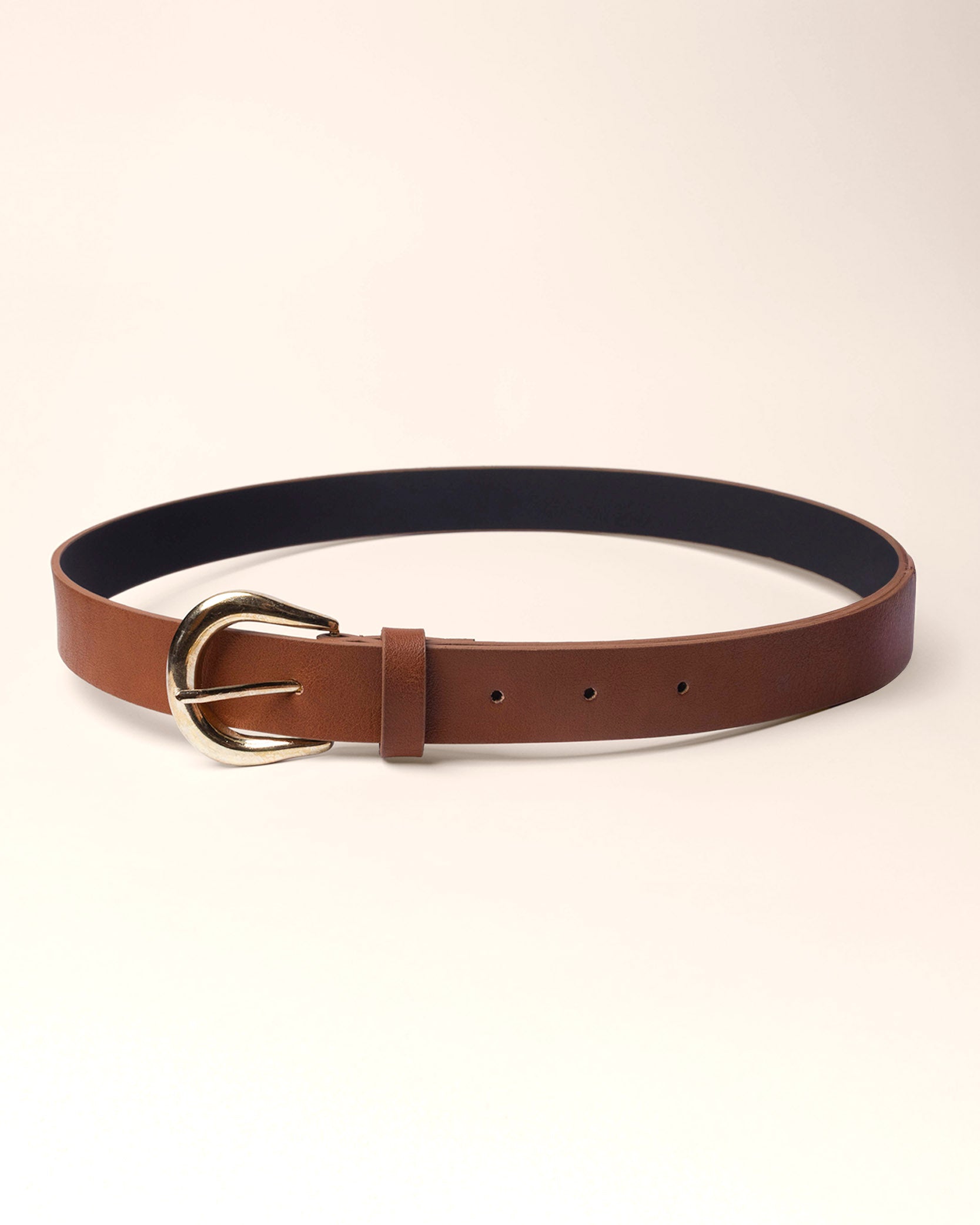 Cinturón café hebilla oro