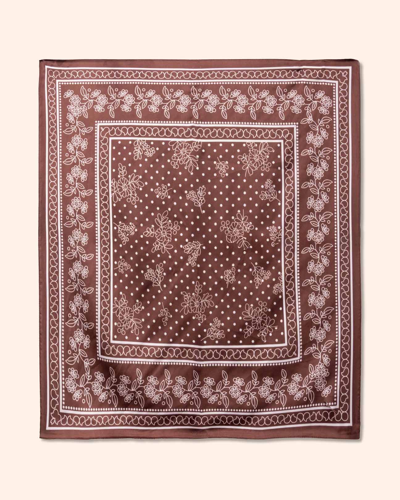 Mascada estampado chocolate