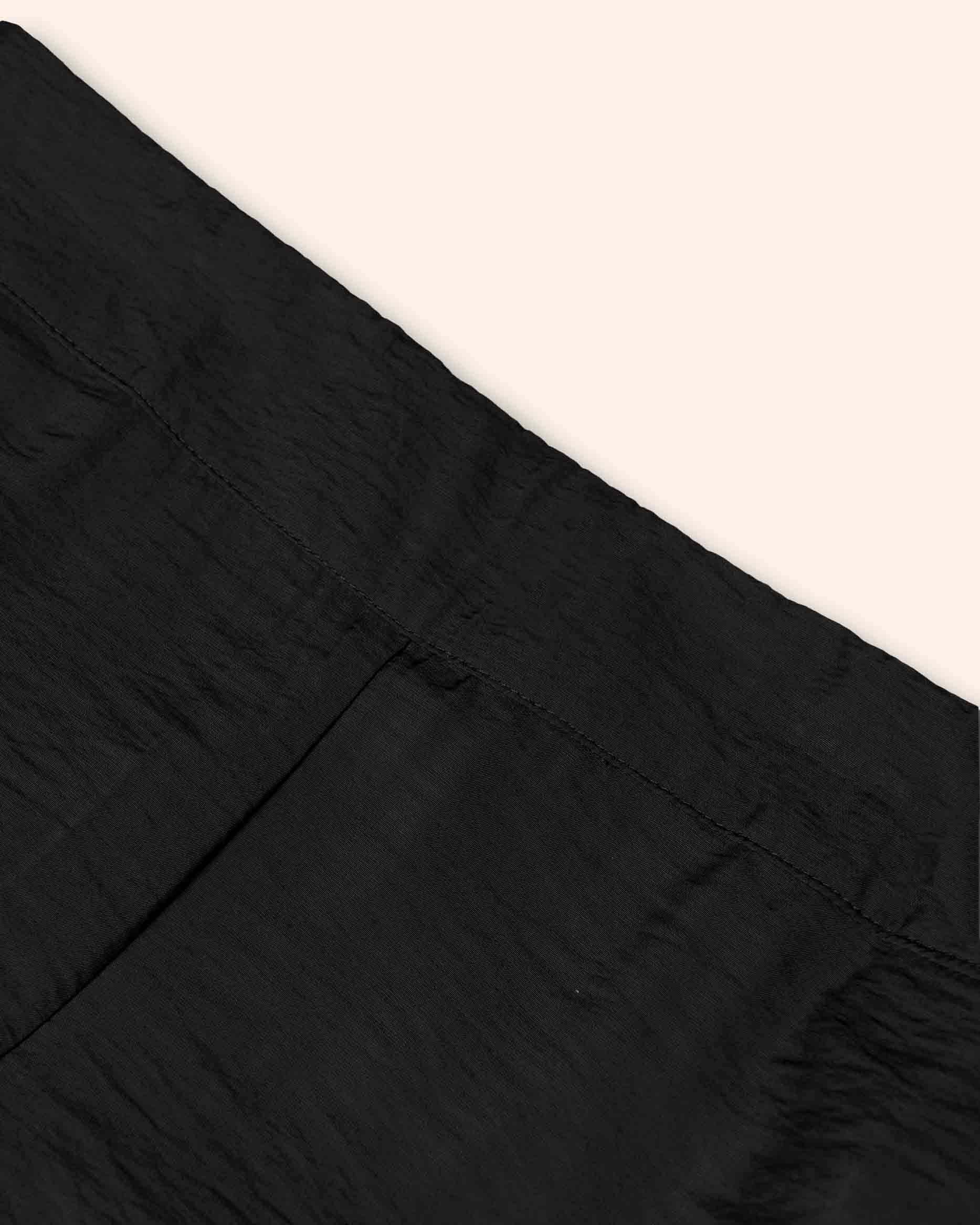 pantalon‑negro‑culotte‑ajuste‑comodo‑STOP