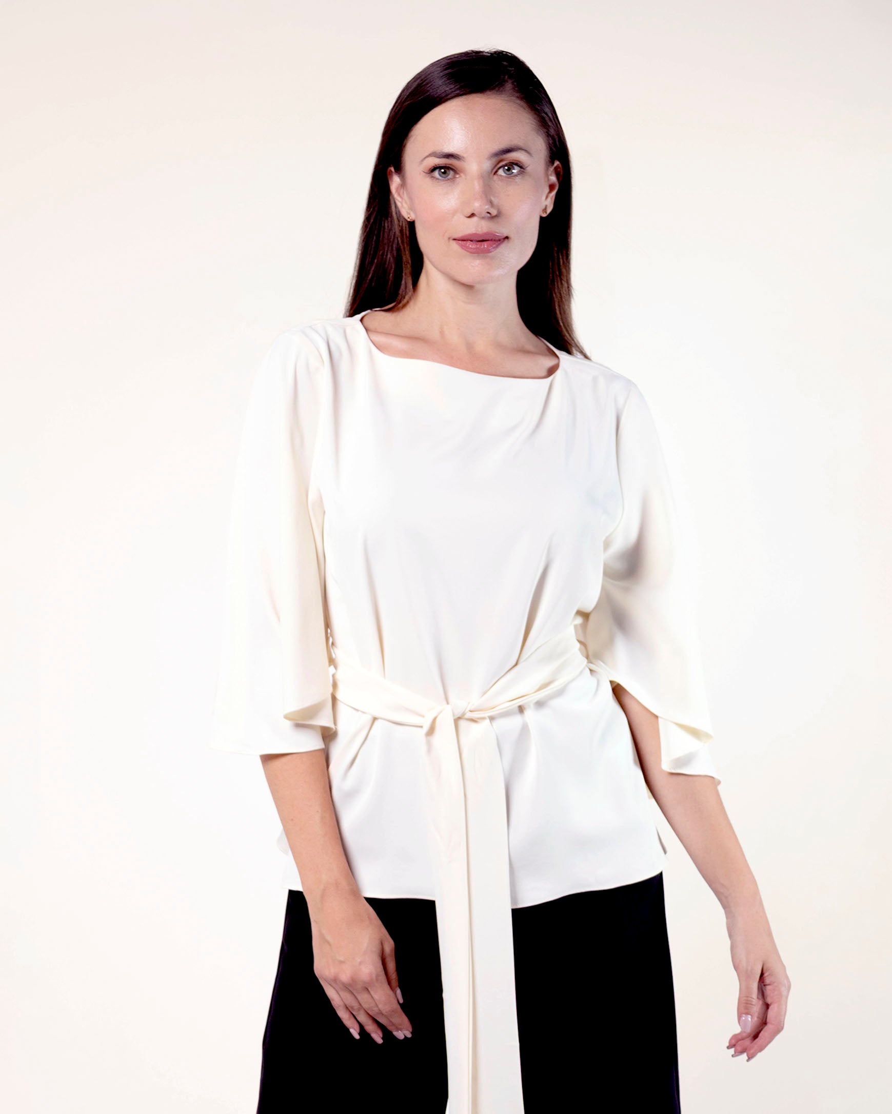 blusa-crudo-manga-3-4-con-cinturon