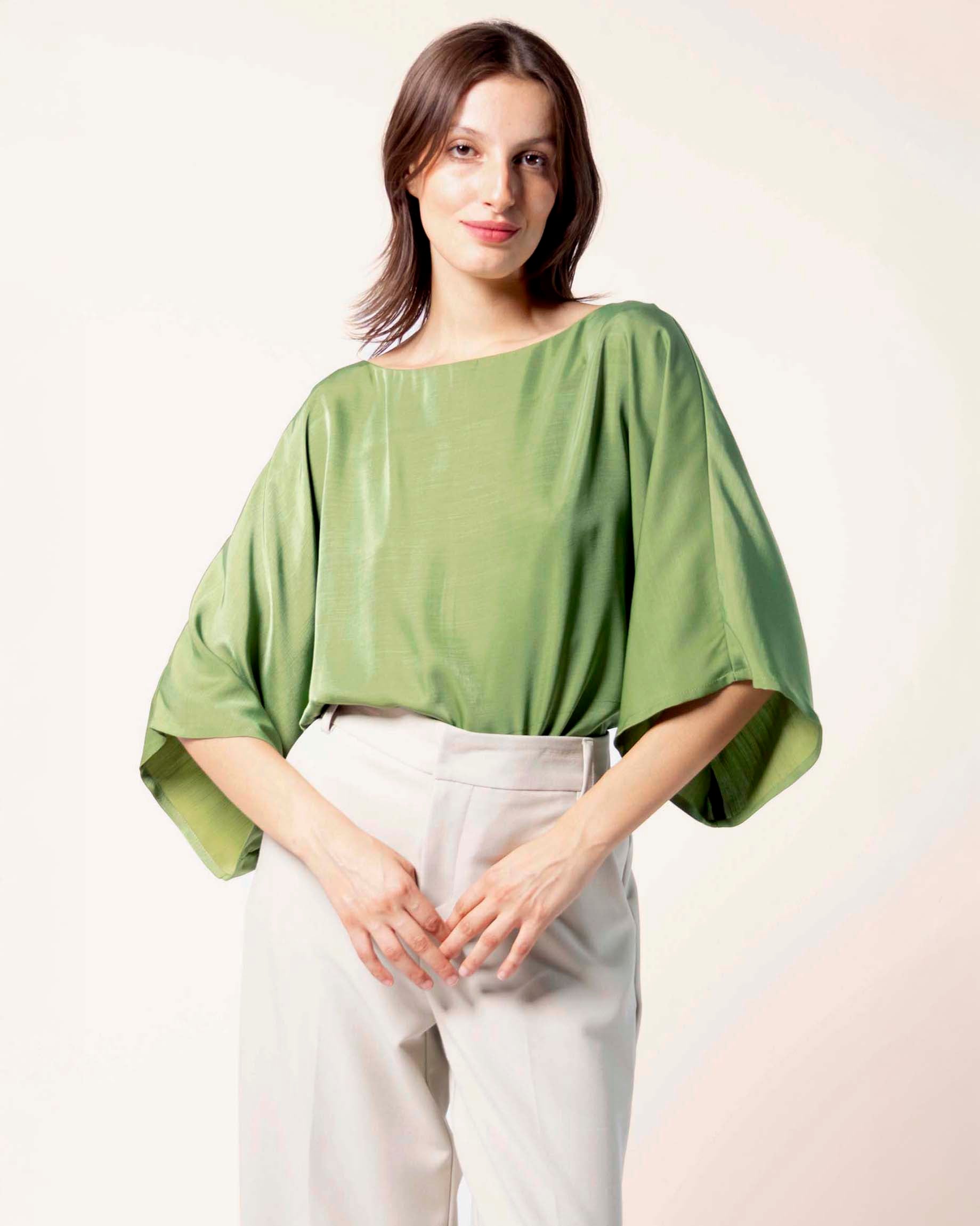 blusa-verde-cuello-ojal-poliester
