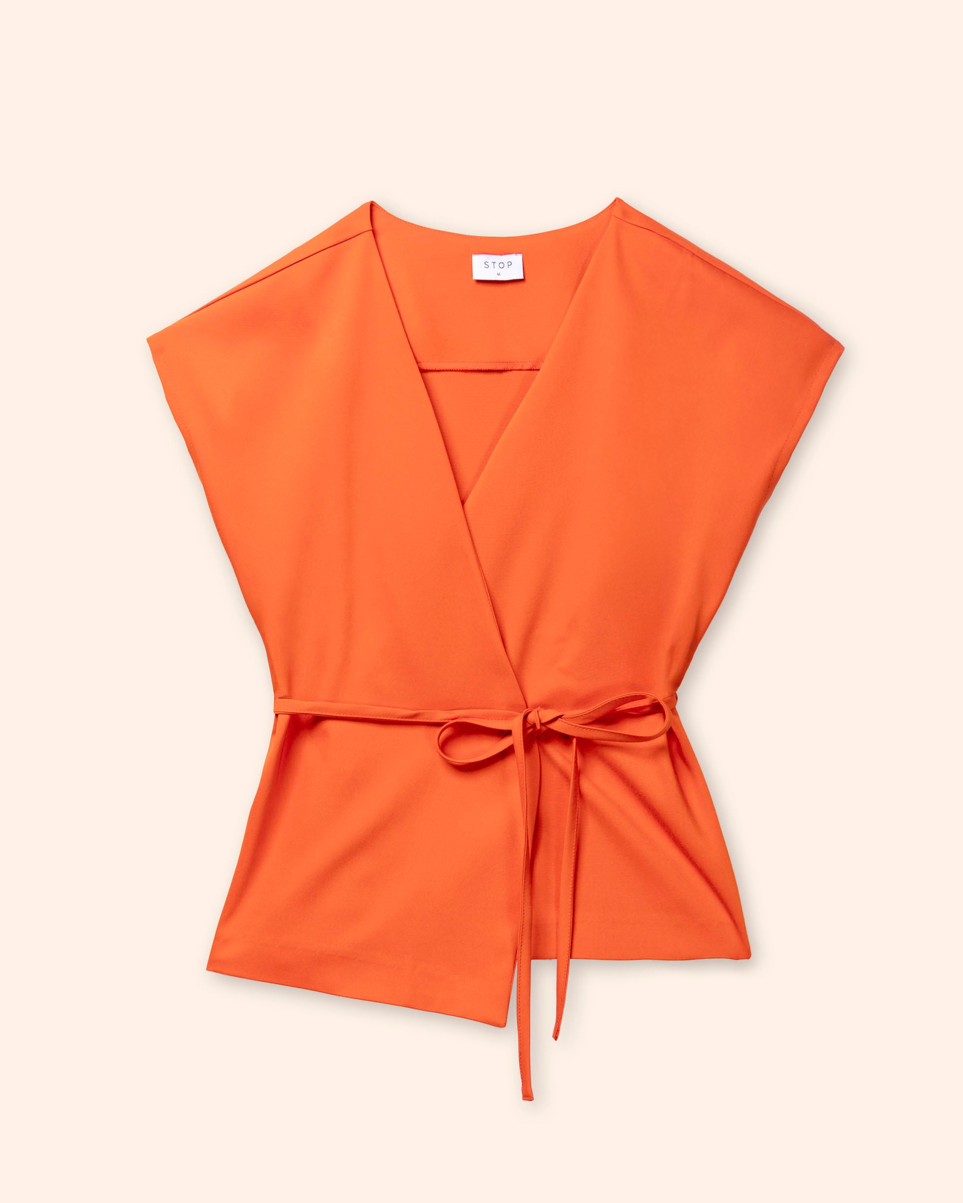 saco-de-mujer-con-manga-corta-STOP