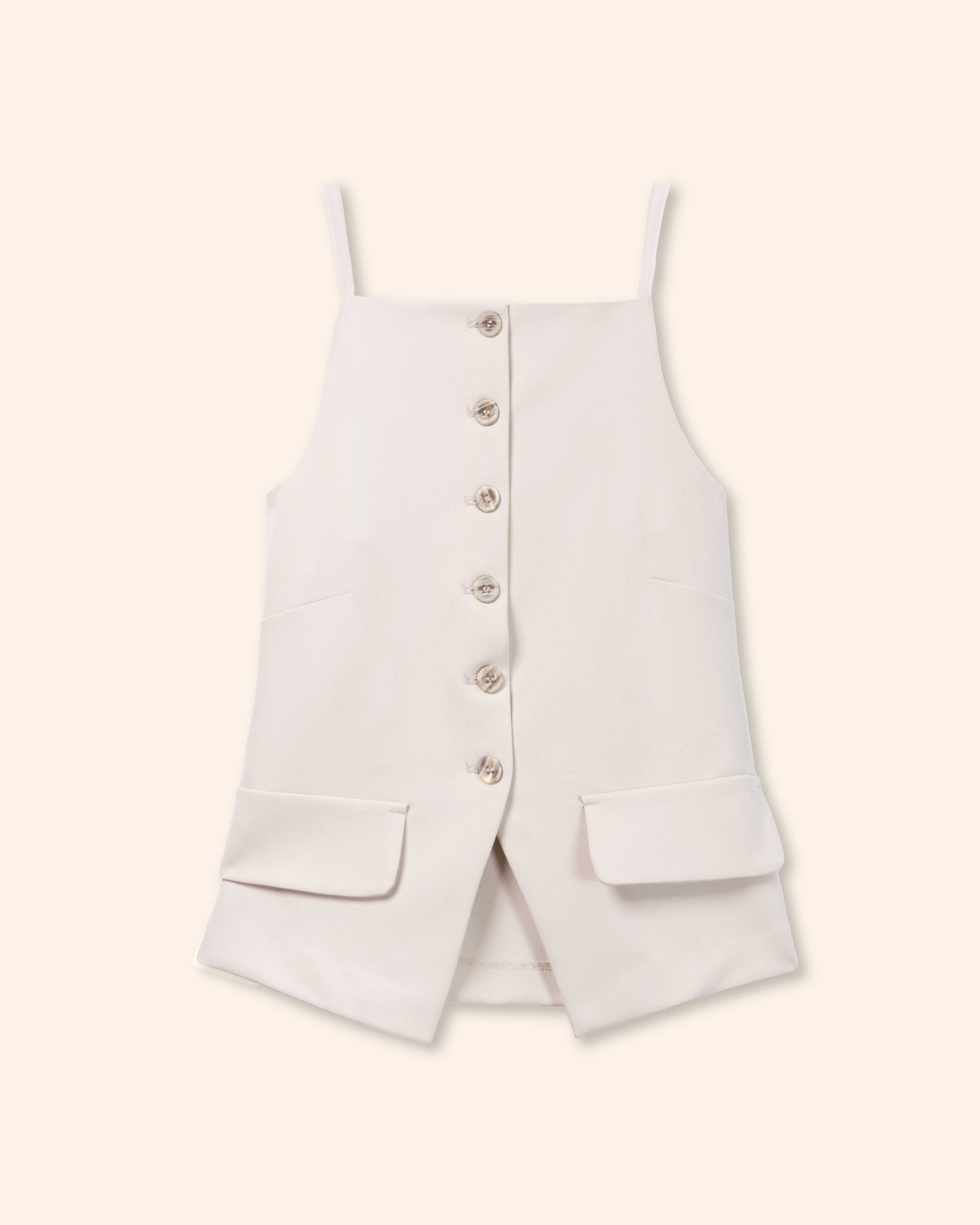 chaleco-estilo-moderno-beige-tirantes