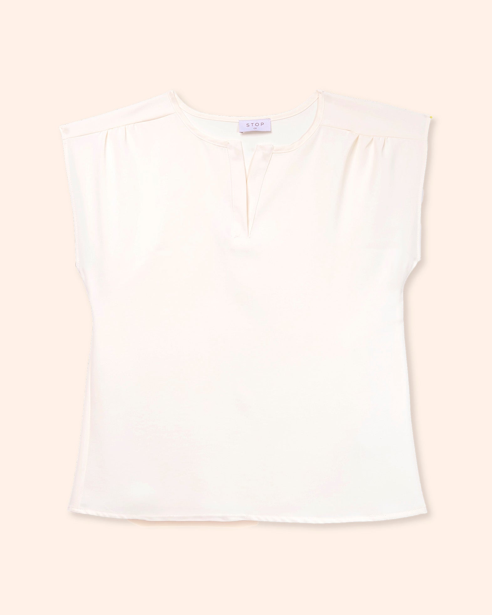 blusa‑crudo‑ligera‑cuello‑v‑casual
