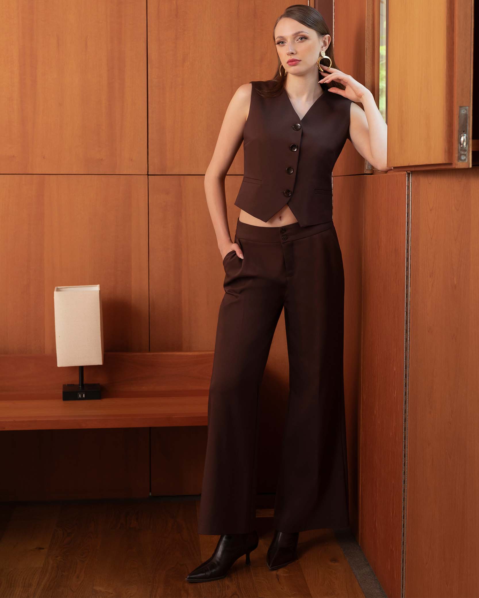 Pantalón pierna amplia con elástico