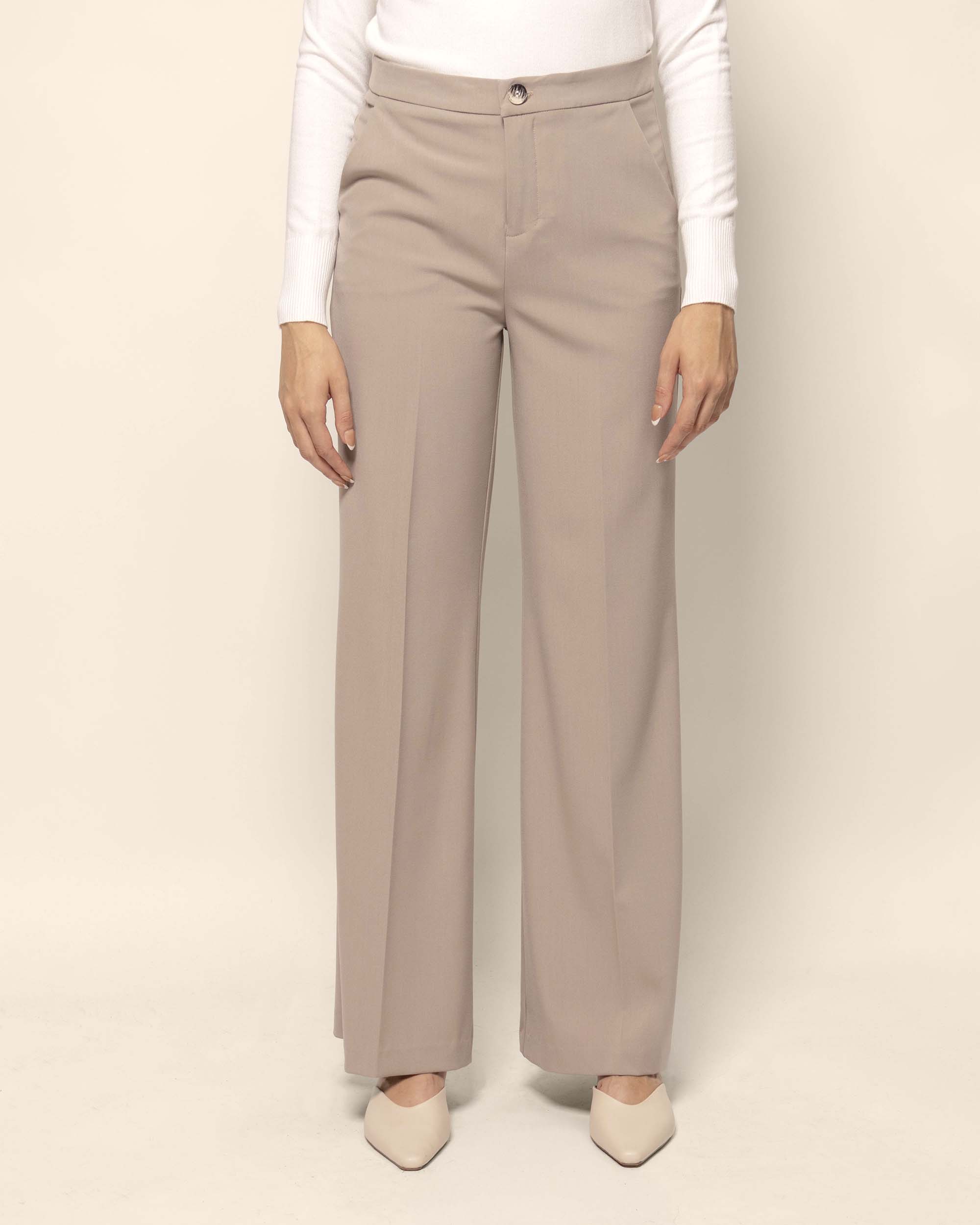 Pantalón pierna amplia botón