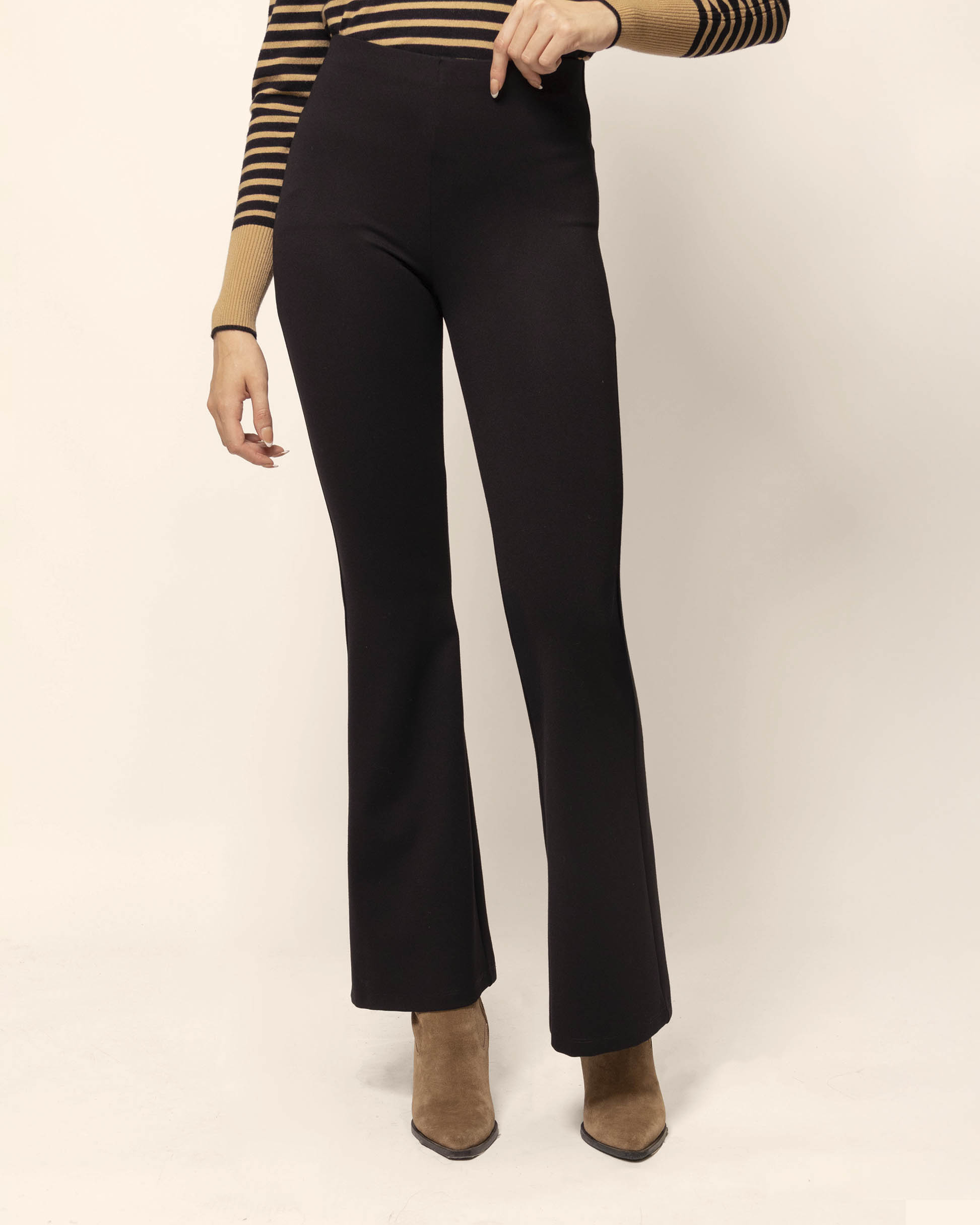 Pantalón acampanado pontirroma