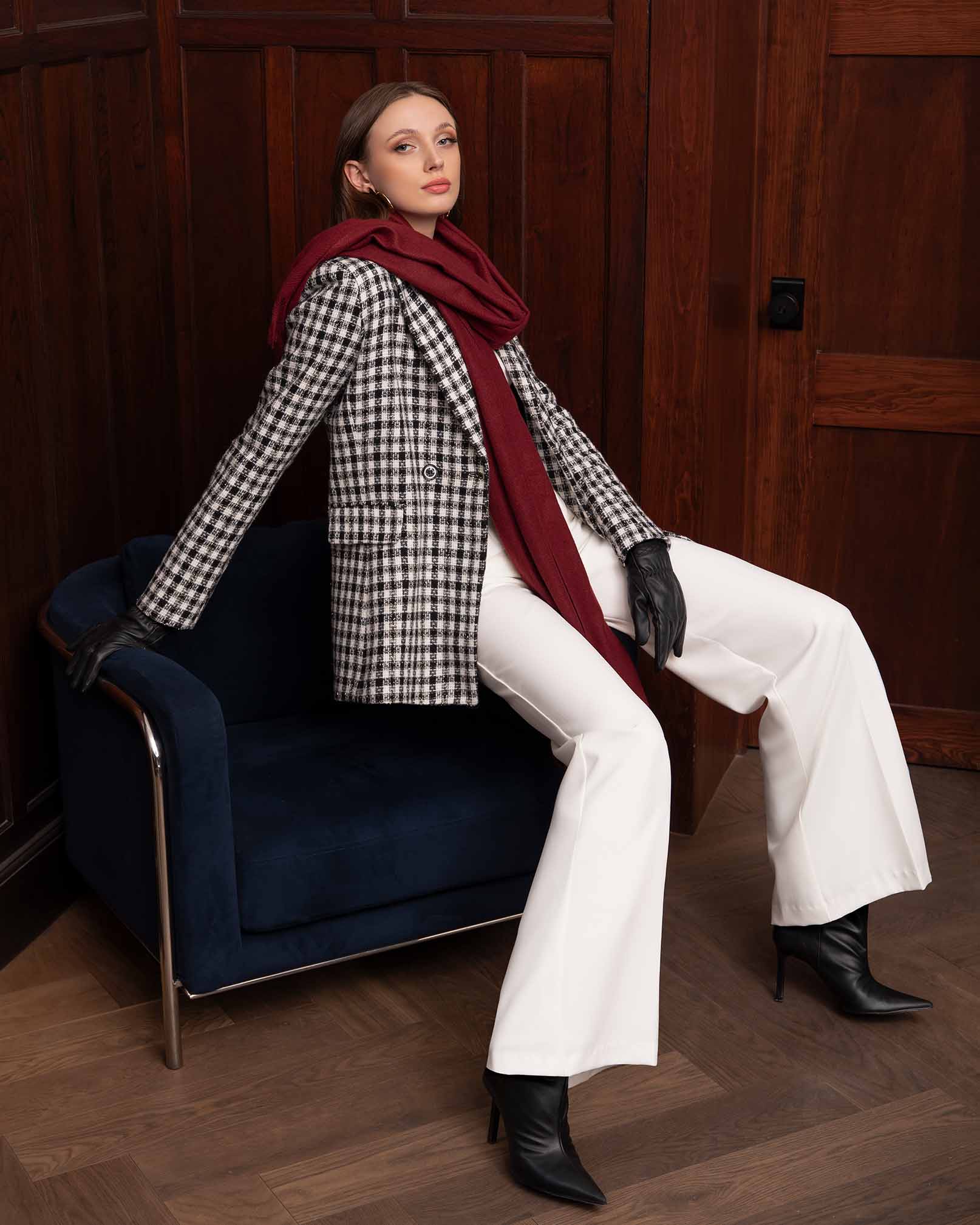 Abrigo con cruce a cuadros