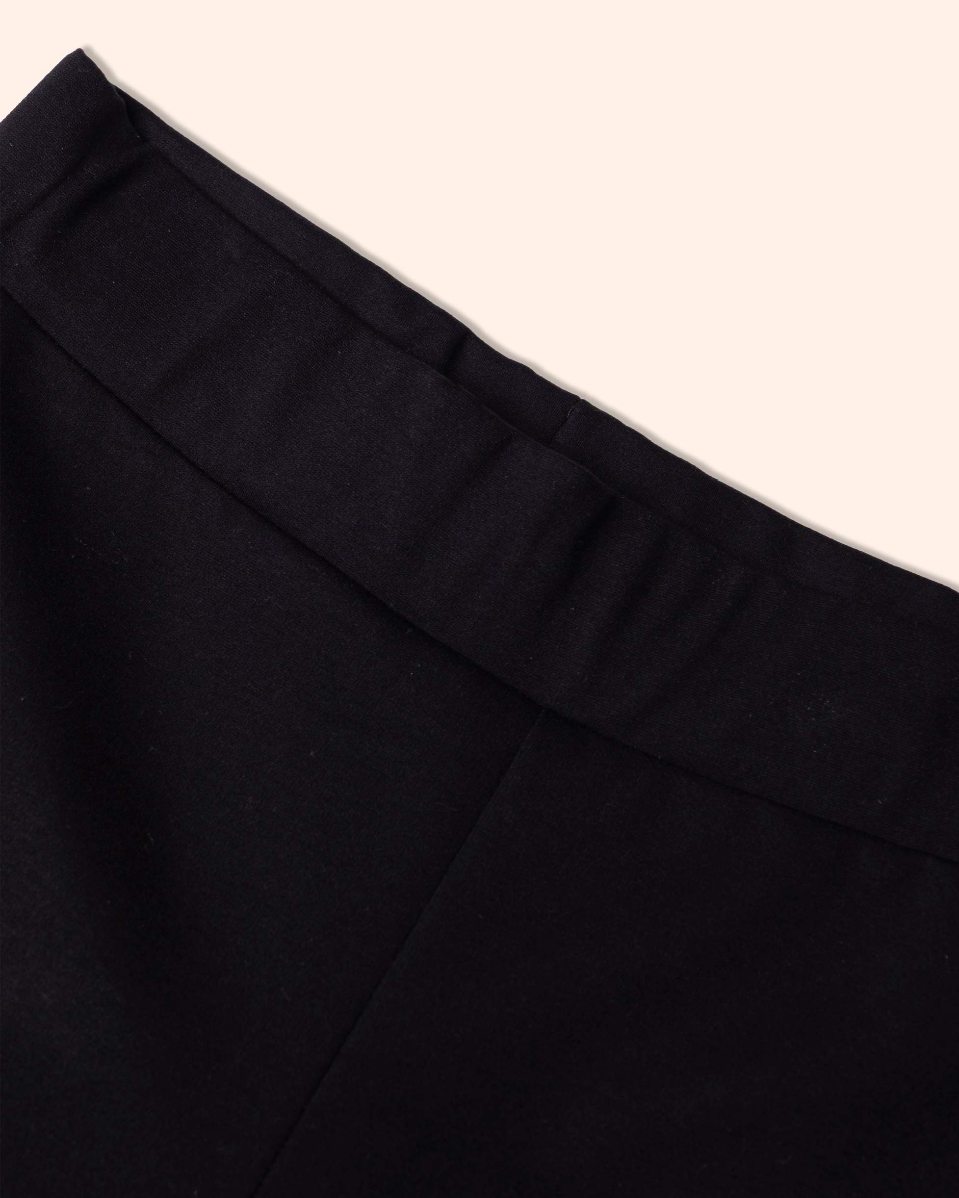 Pantalón pontirroma pierna amplia