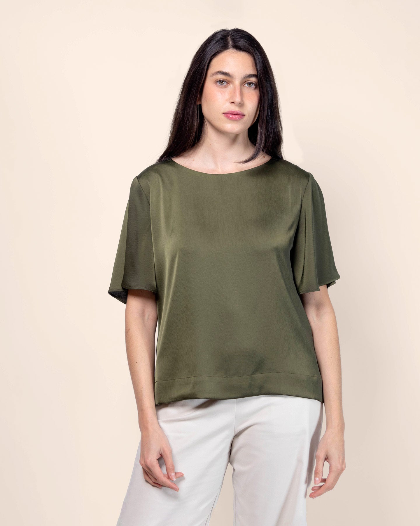 Blusa manga con vuelo, escote redondo